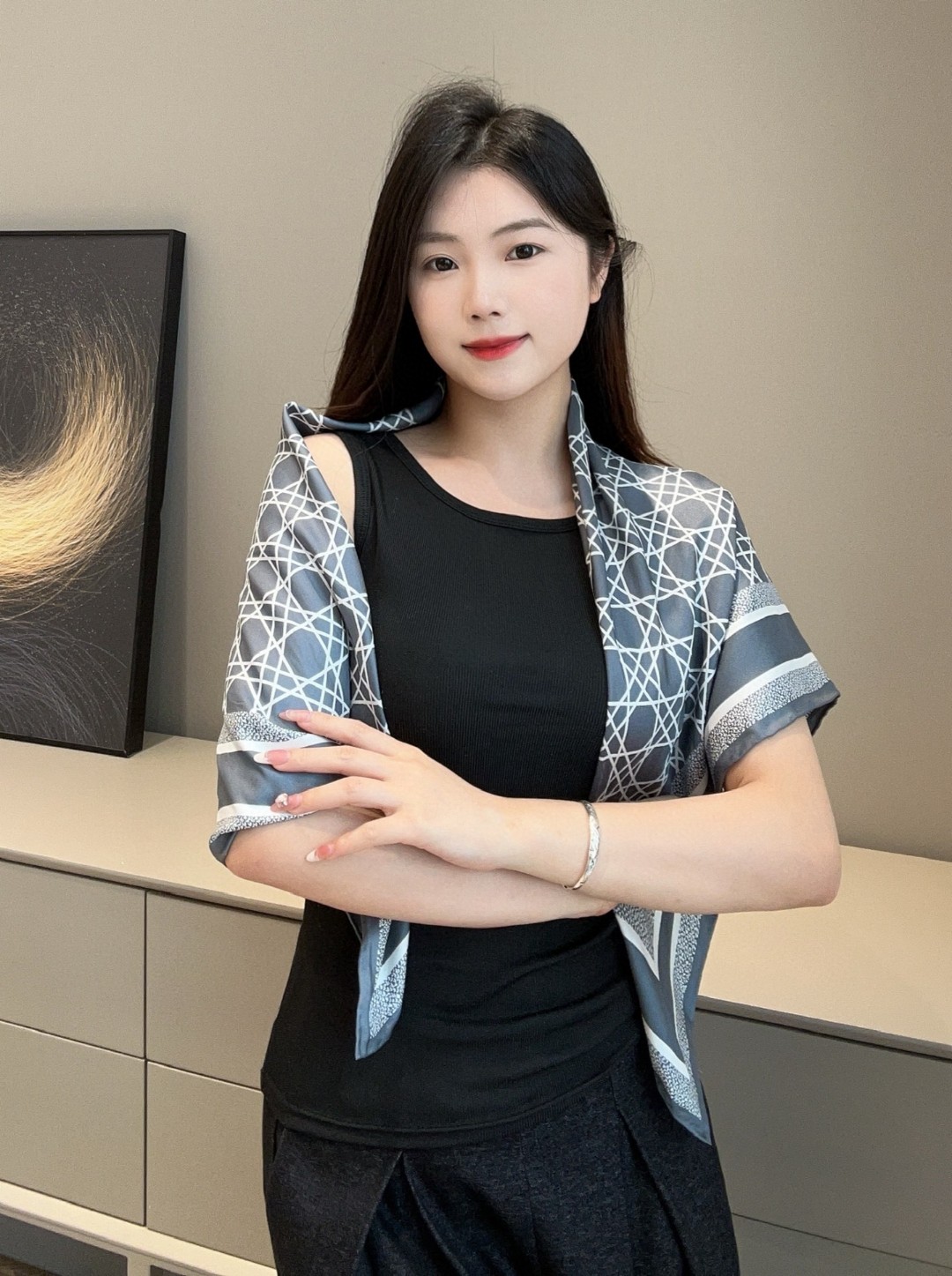 디올 까나쥬 90 스퀘어 스카프