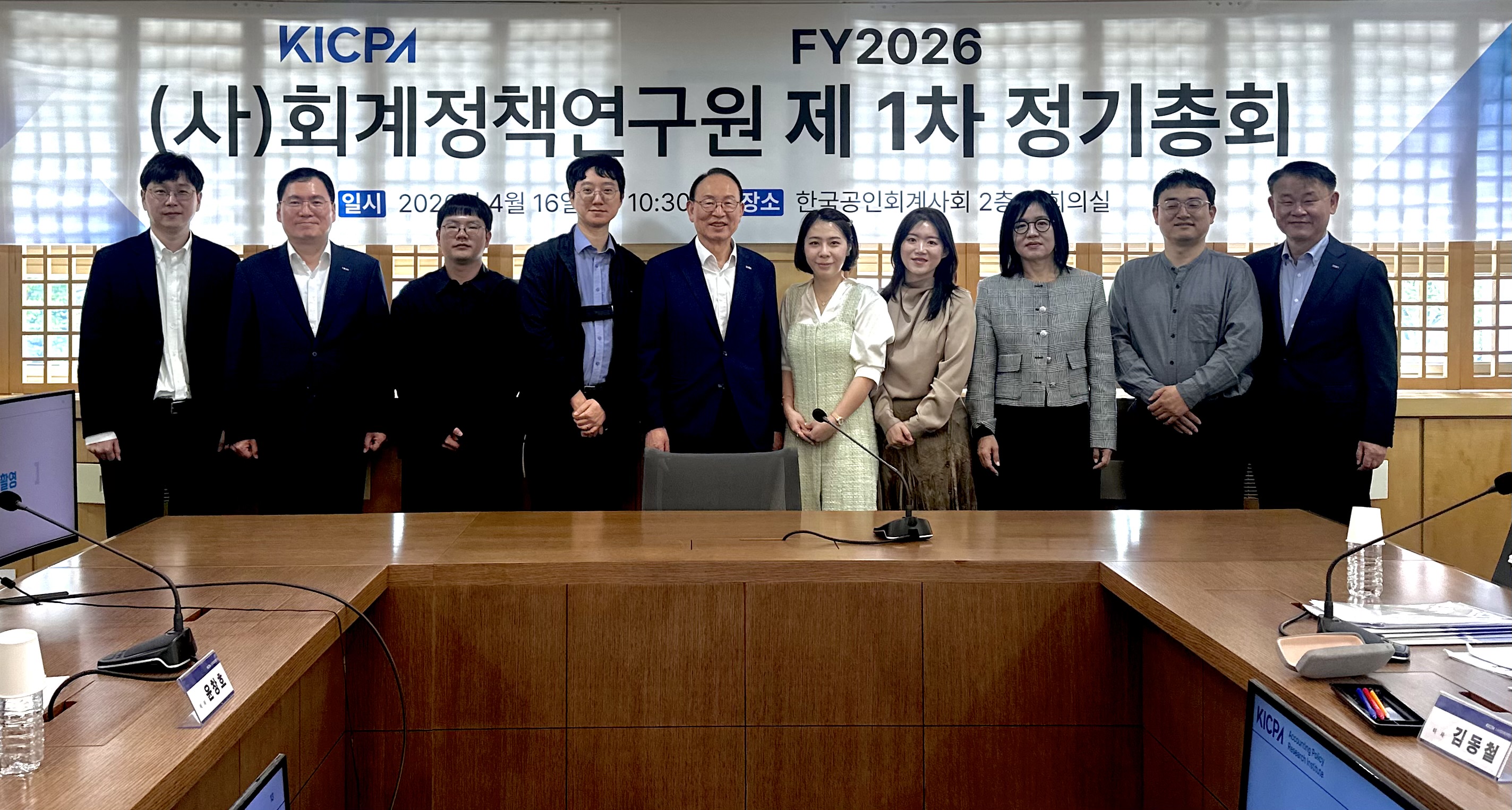 1cd0b541706d4.jpg