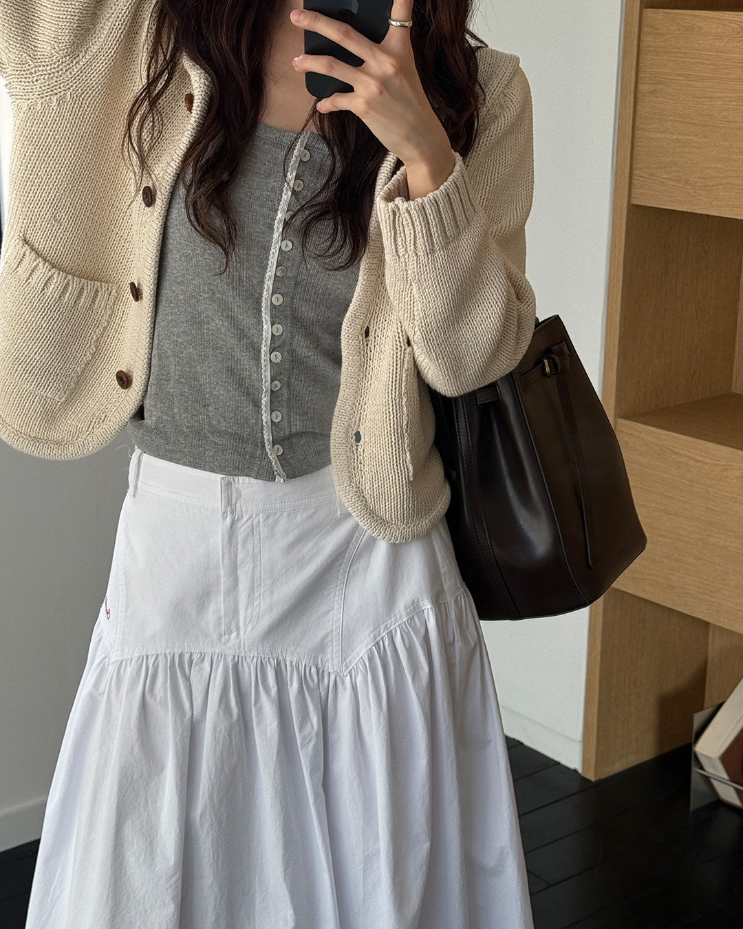 OVERDUE FLAIR grunge yoke gather long skirt - white : STO