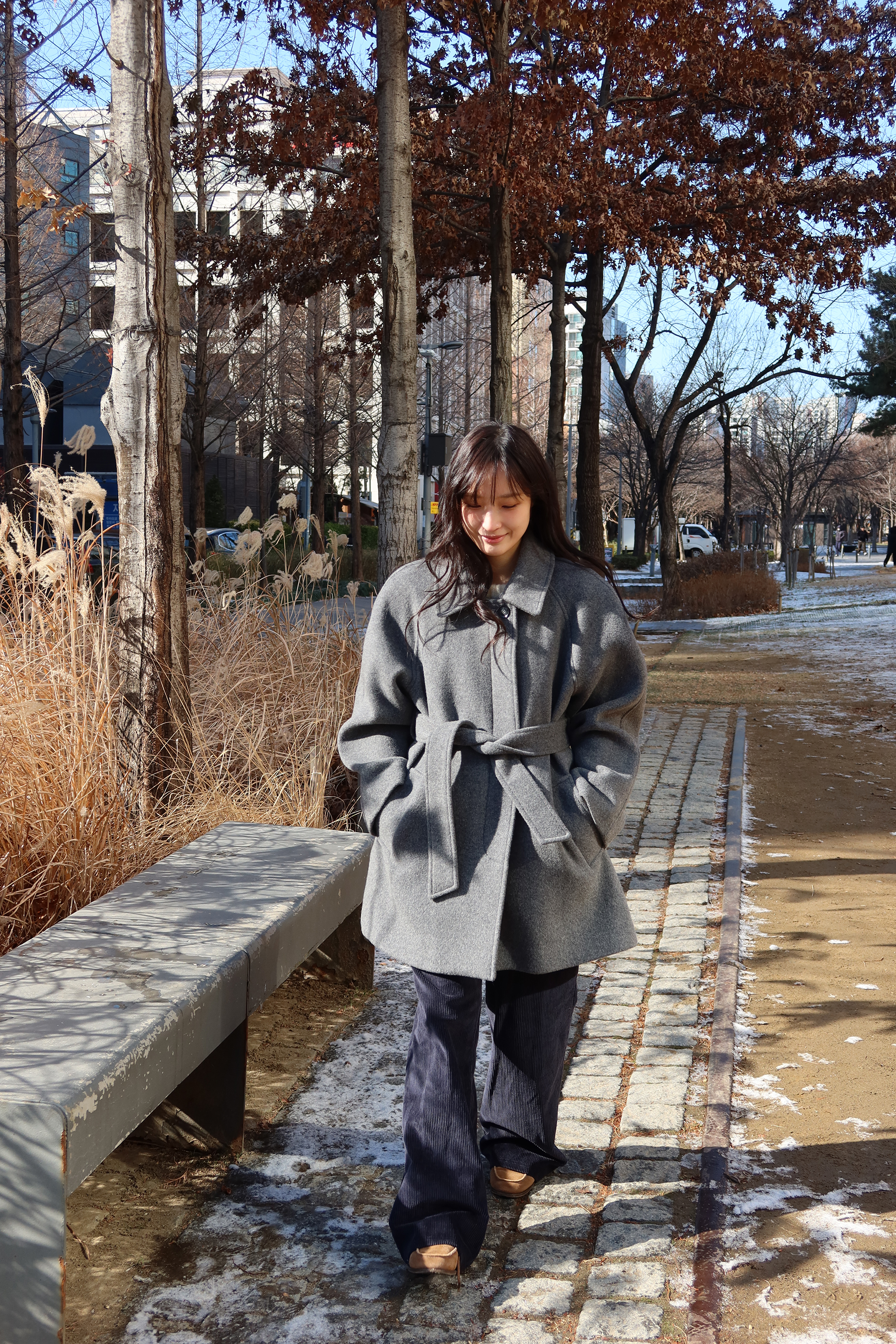 OVERDUE FLAIR volume sleeve wool half coat : STO｜DAILY SNAP