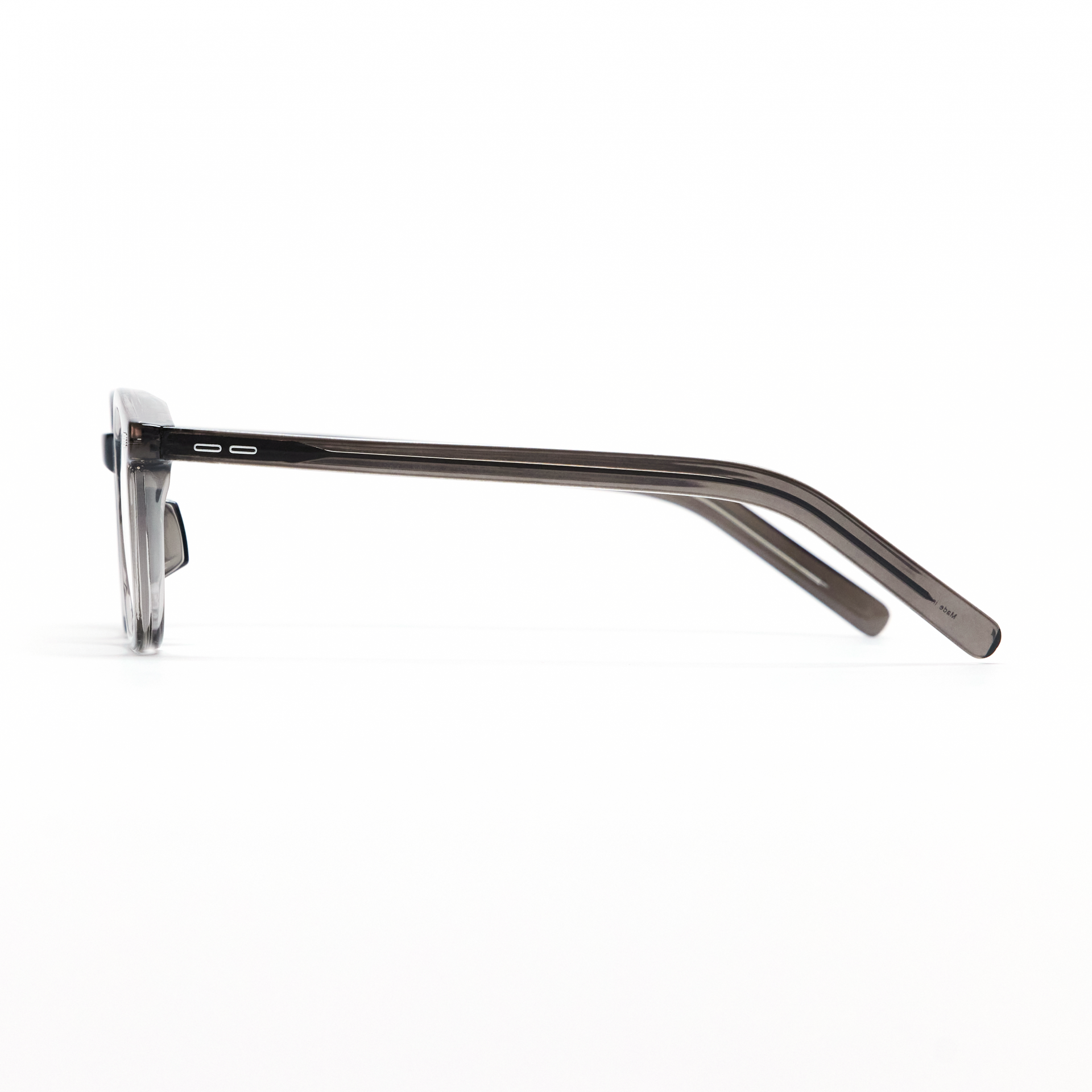★ MUUTO★ Horn Trimmed Glass YLAB 18 C2 MUY18C2 ☆ MUUTO☆ Horn Trimmed Glass YLAB 18 C2 MUY18C2 In Situ