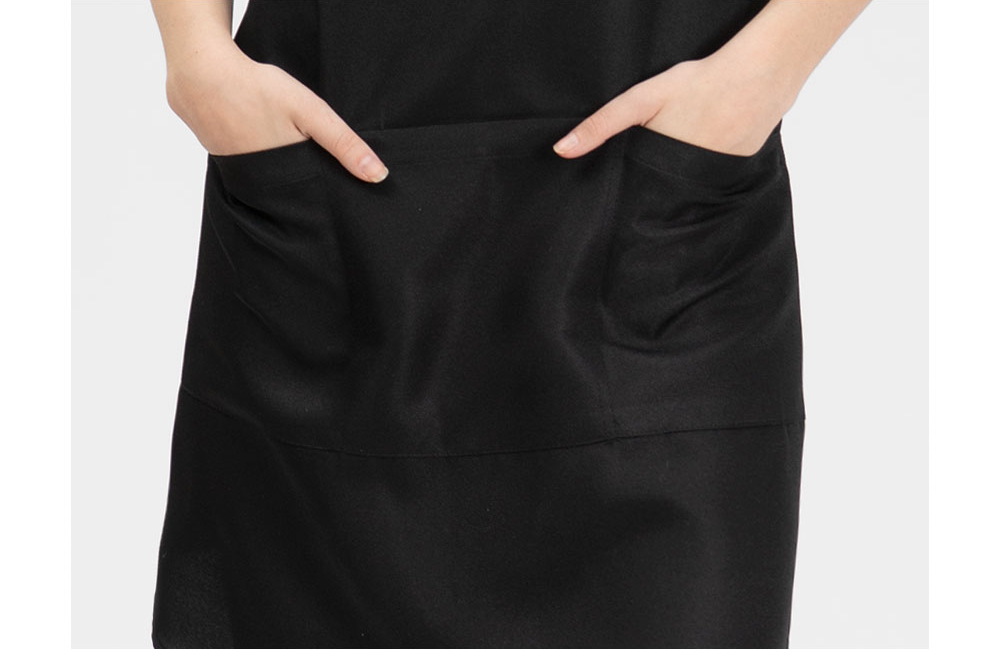 넉넉한 3개의 수납 포켓으로 활용성이 뛰어난 X형 주방 앞치마