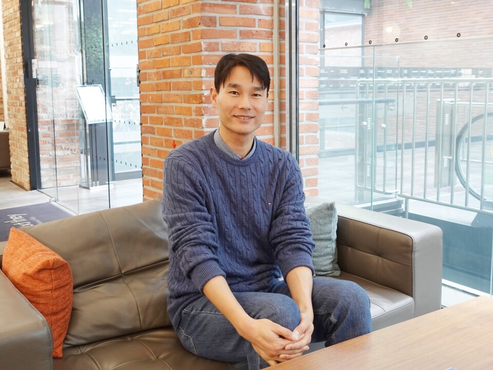 대표님 사진1.jpg