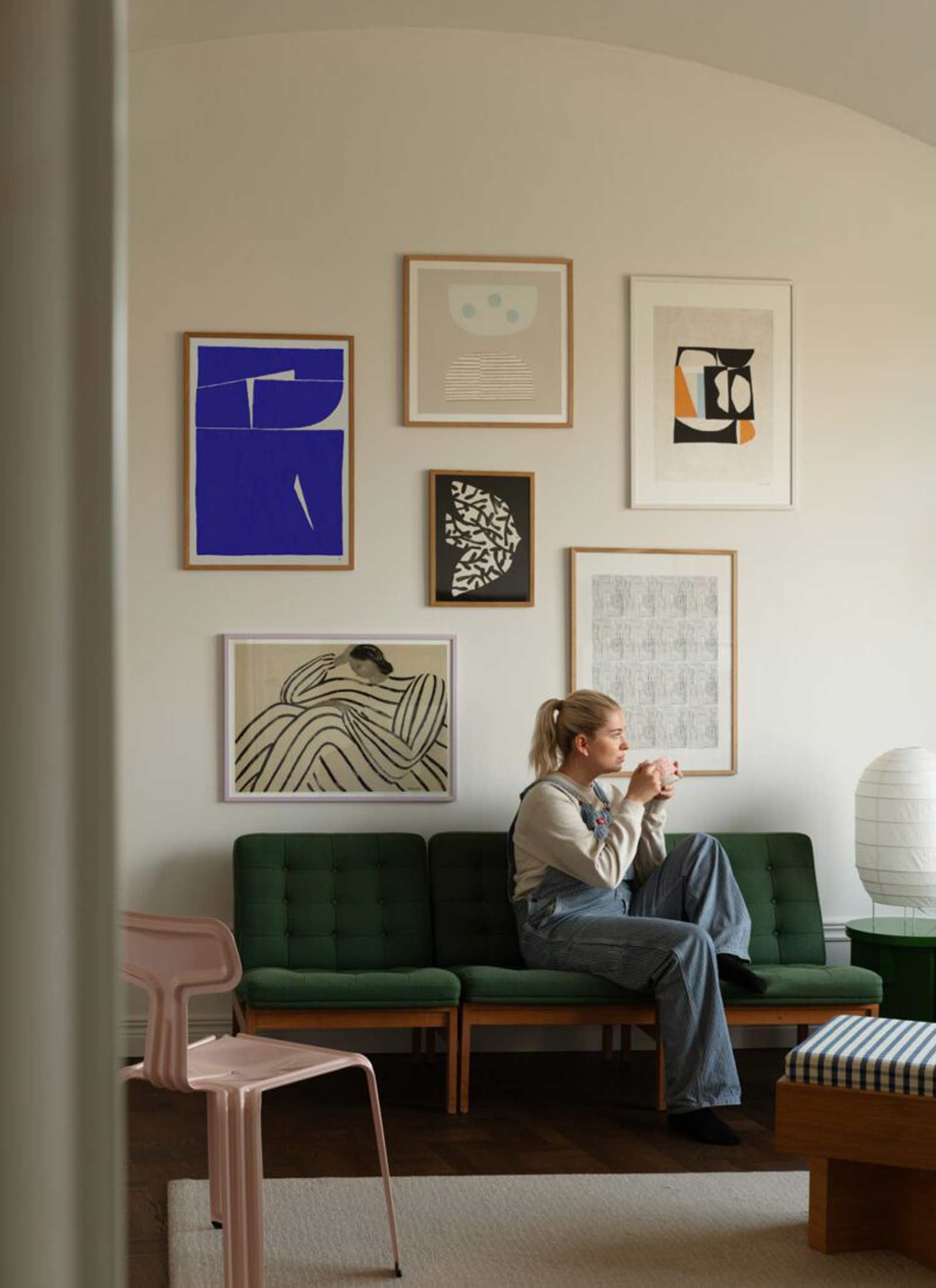 소피아 린드 Waiting 그림 아트포스터 인테리어포스터 거실 액자