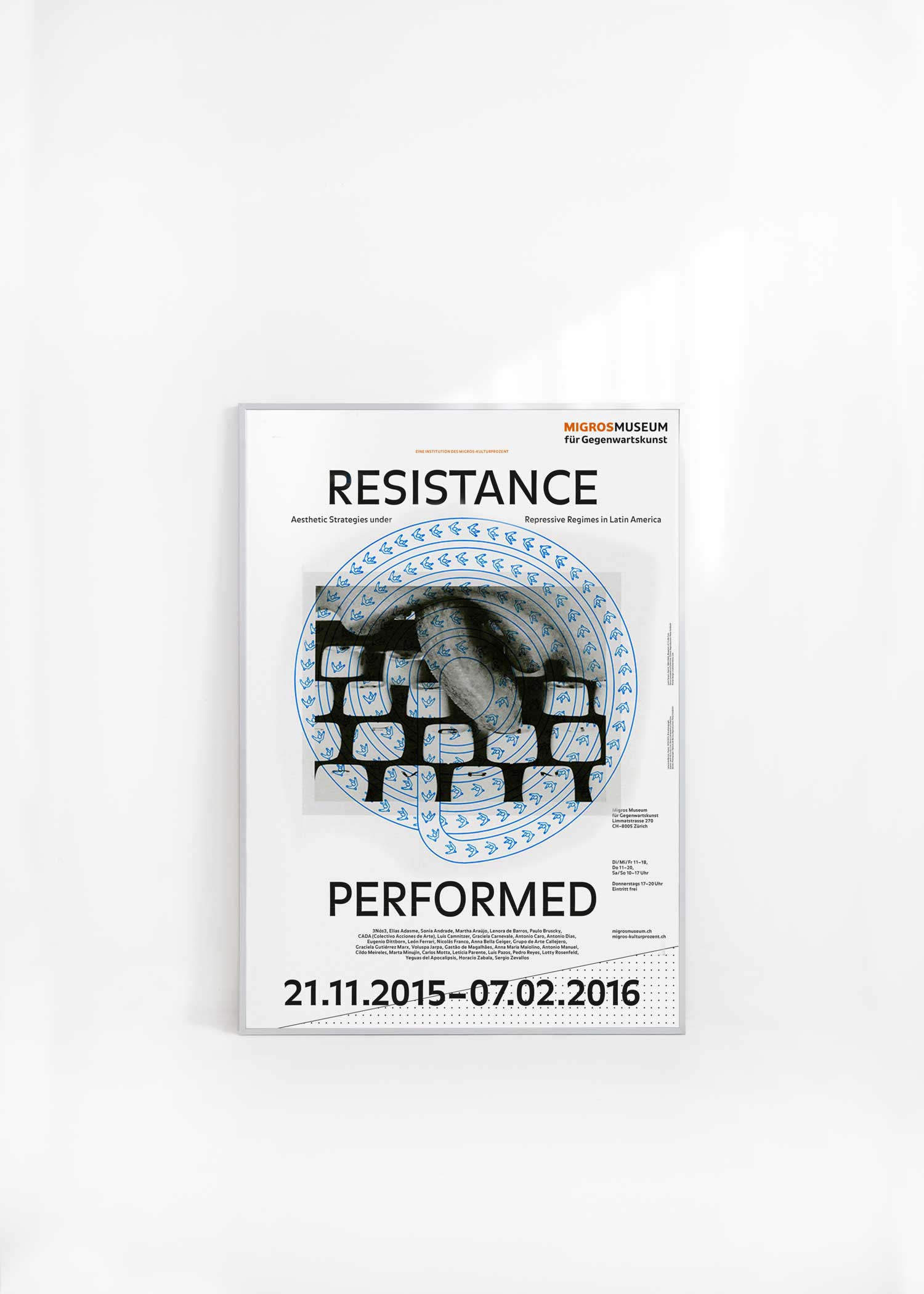 Resistance Performed 사진 그래픽 디자인 카페 아트포스터 인테리어포스터 거실 액자