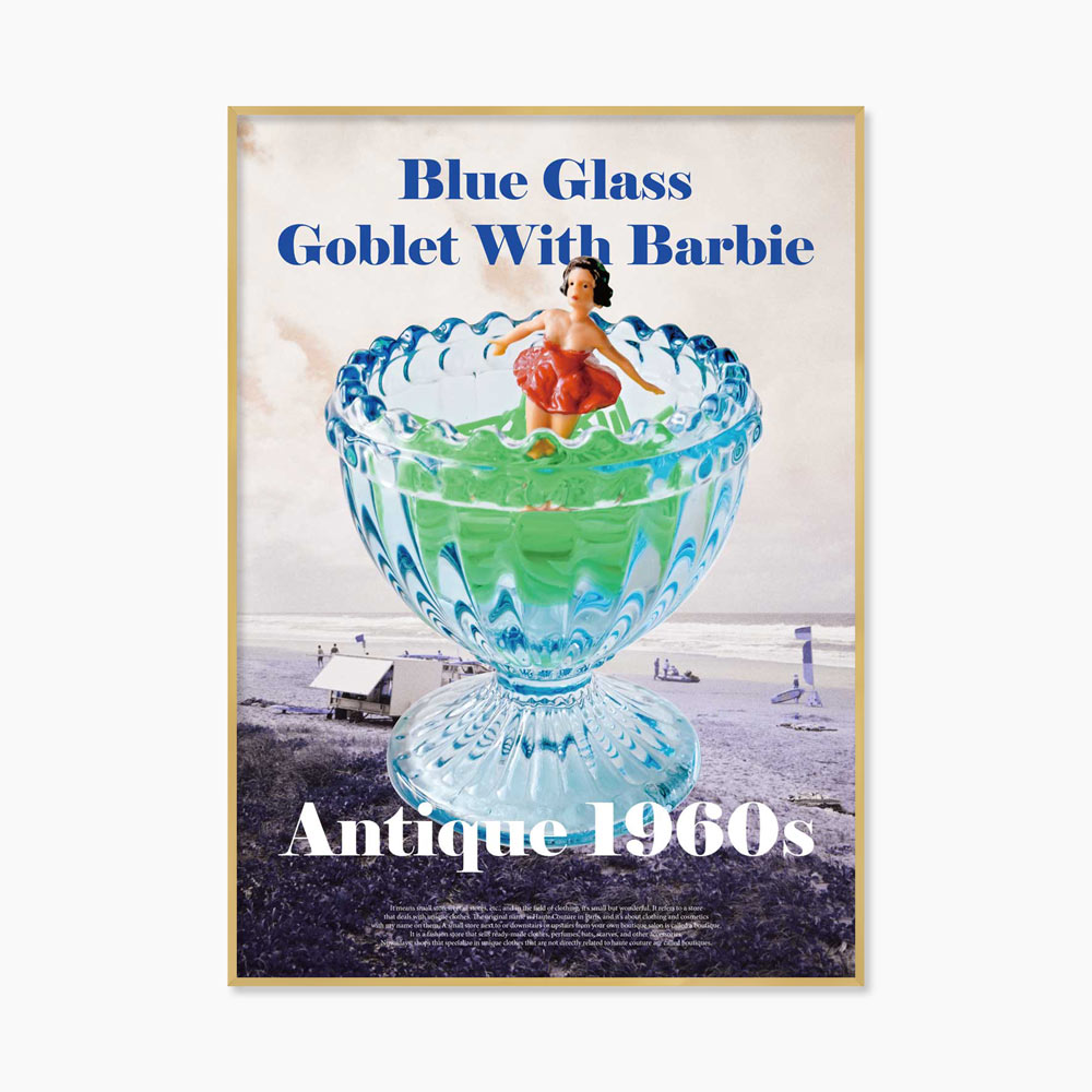 [souffle] Blue Glass Goblet With Barbie