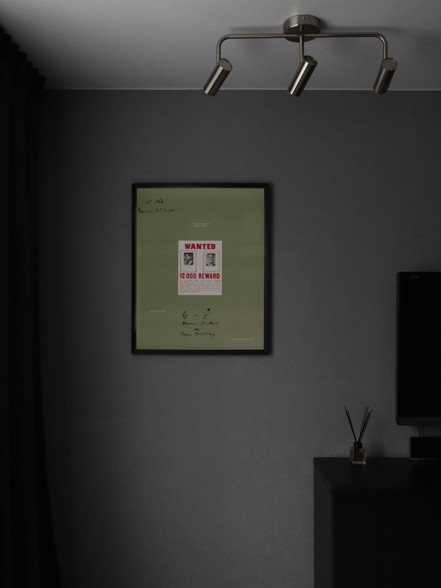 마르셀 뒤샹 현상수배 포스터