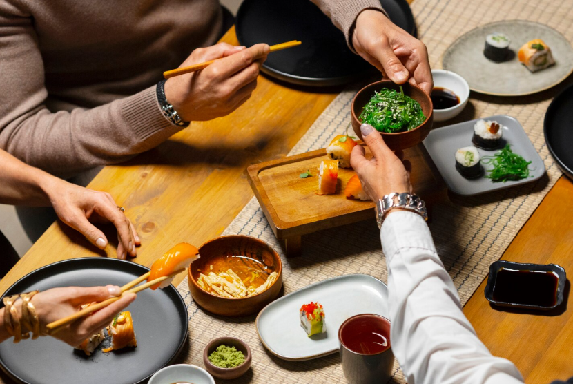 식당 매출, 인건비 비율, 순수익 계산, 식당 마진율, 식당 회전율