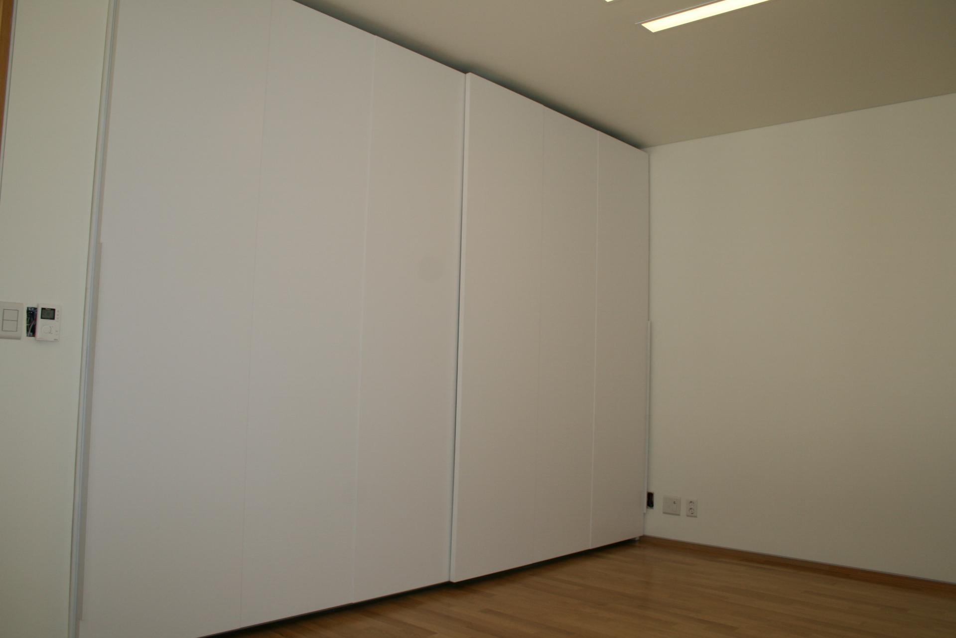 2077efd8548bb.jpg