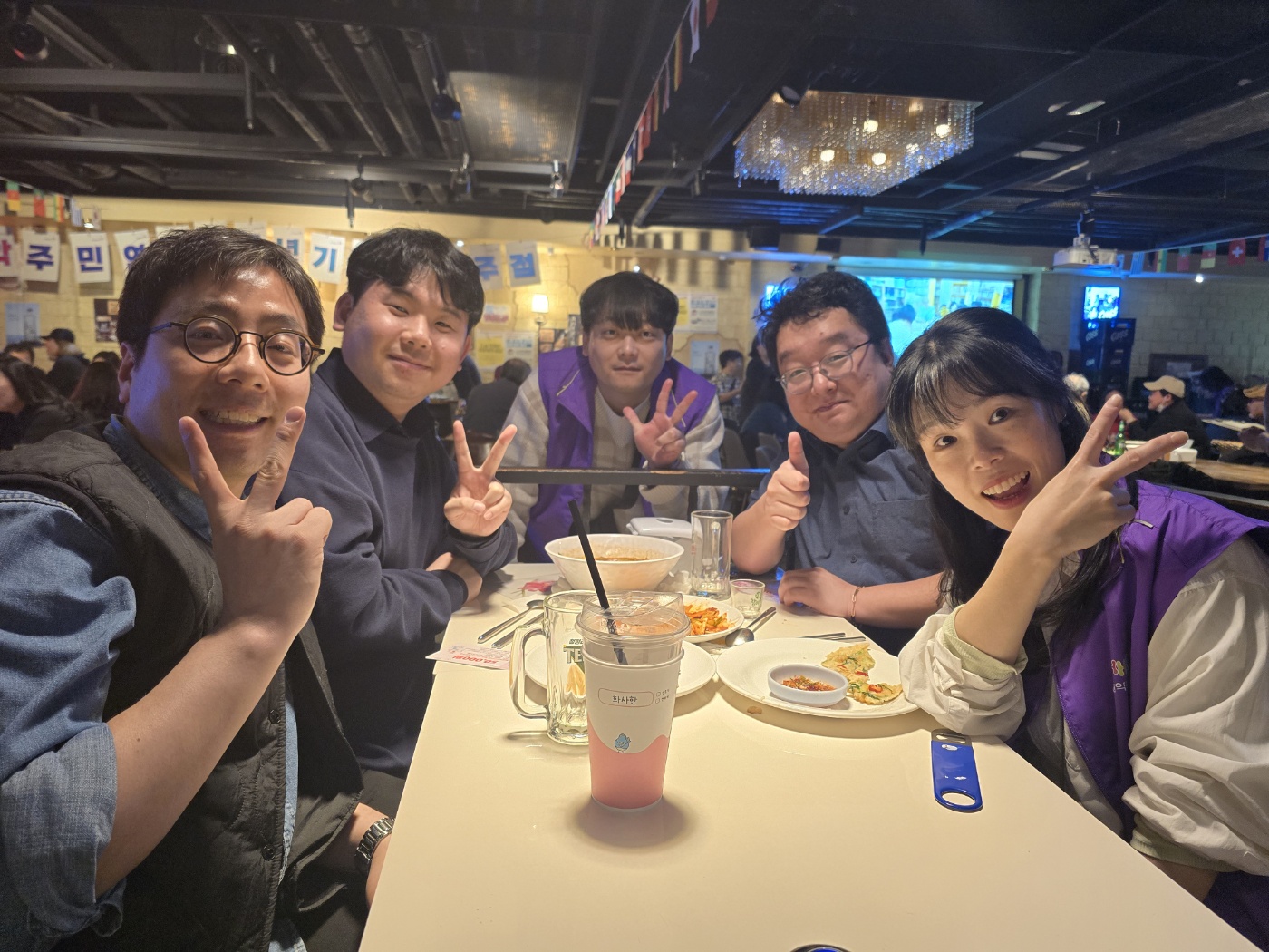 d1a2105d62228.jpg