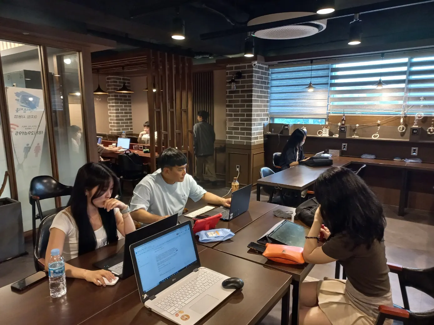 아이디넥스 회의실 사진 4