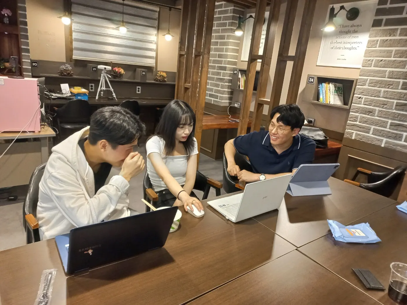 아이디넥스 회의실 사진 5