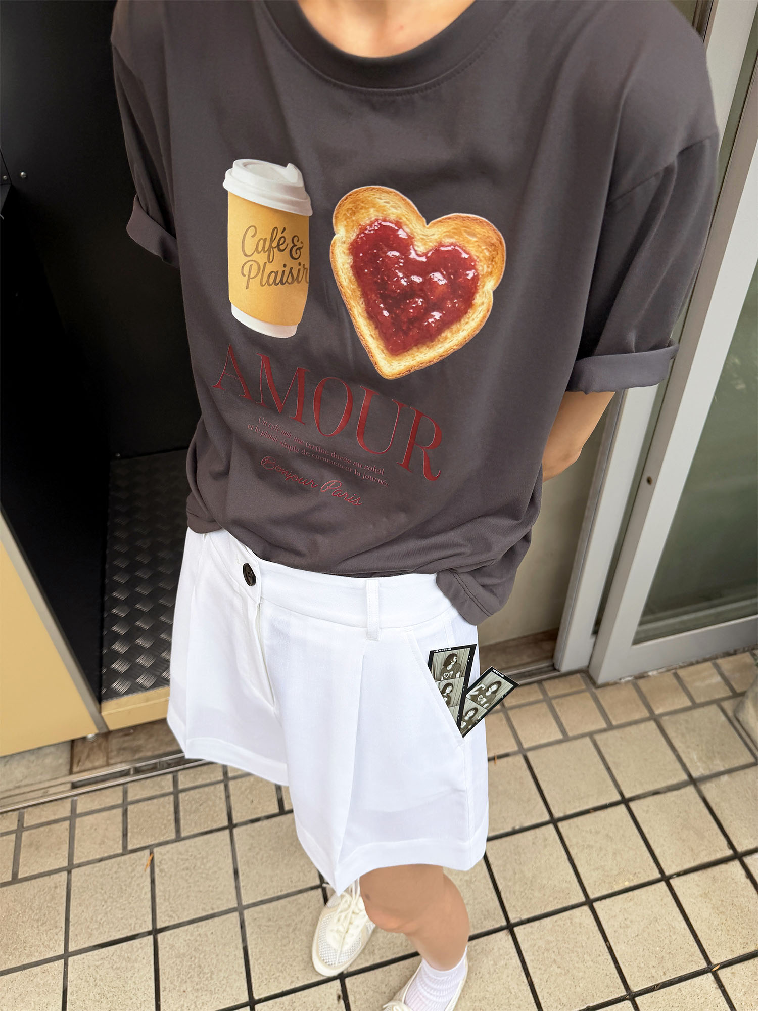 5218 AMORE GRAPHIC T/SHIRT (D/GREY)