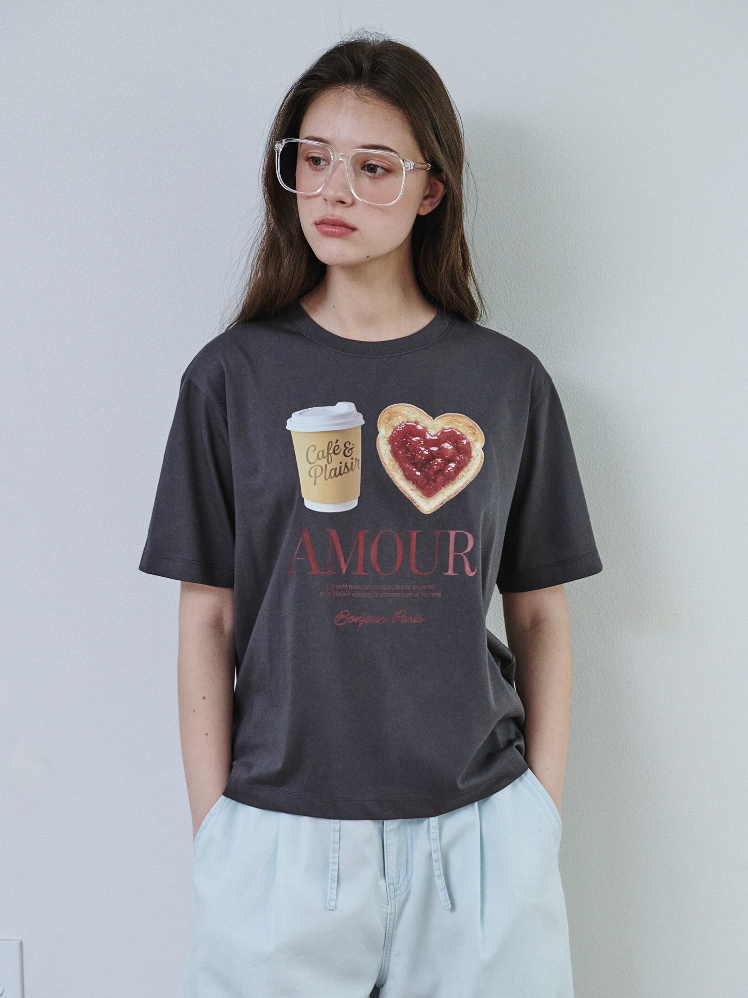 5218 AMORE GRAPHIC T/SHIRT (D/GREY)