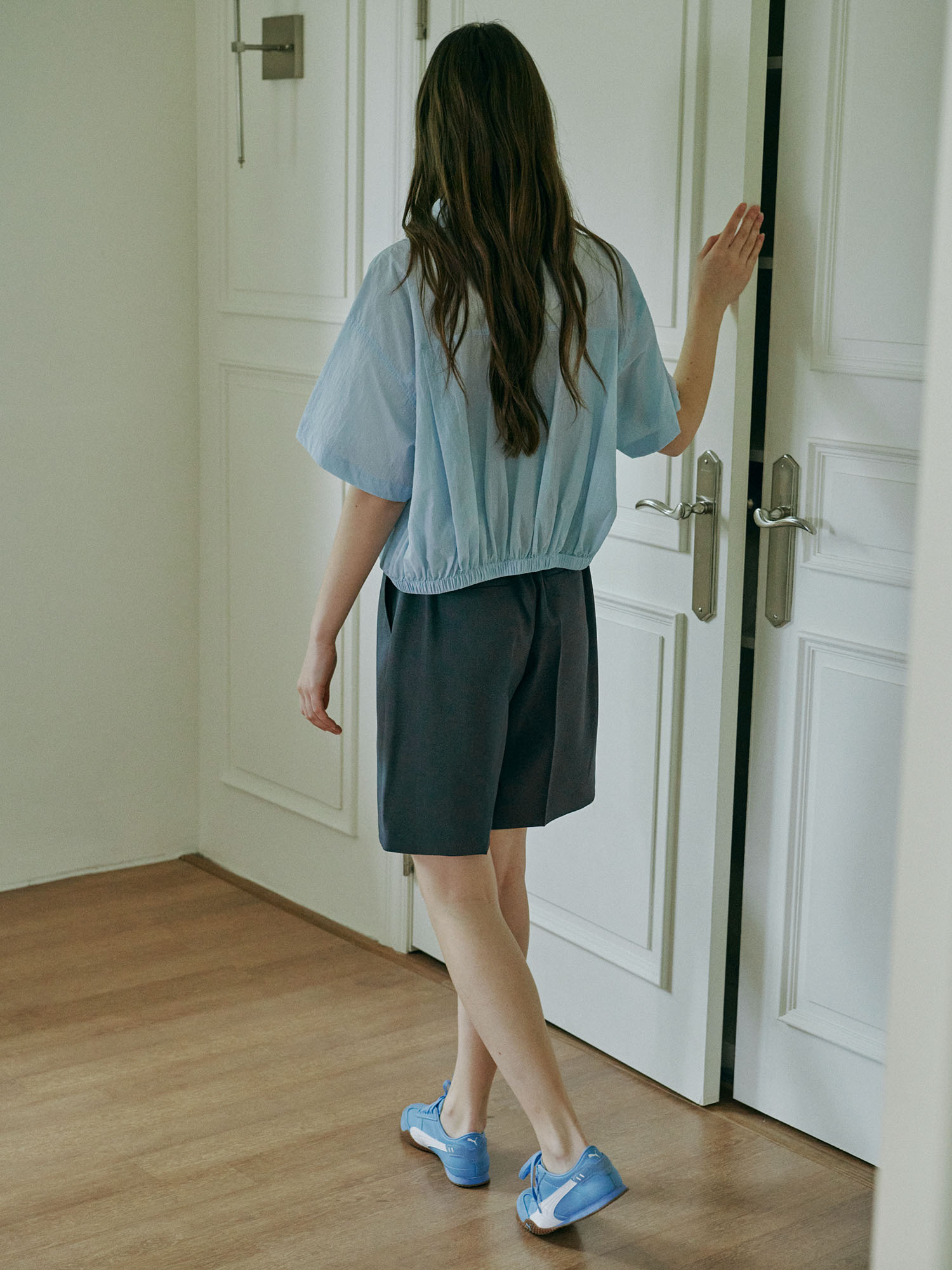 2211 ONE TUCK HALF PANTS (D/GREY)