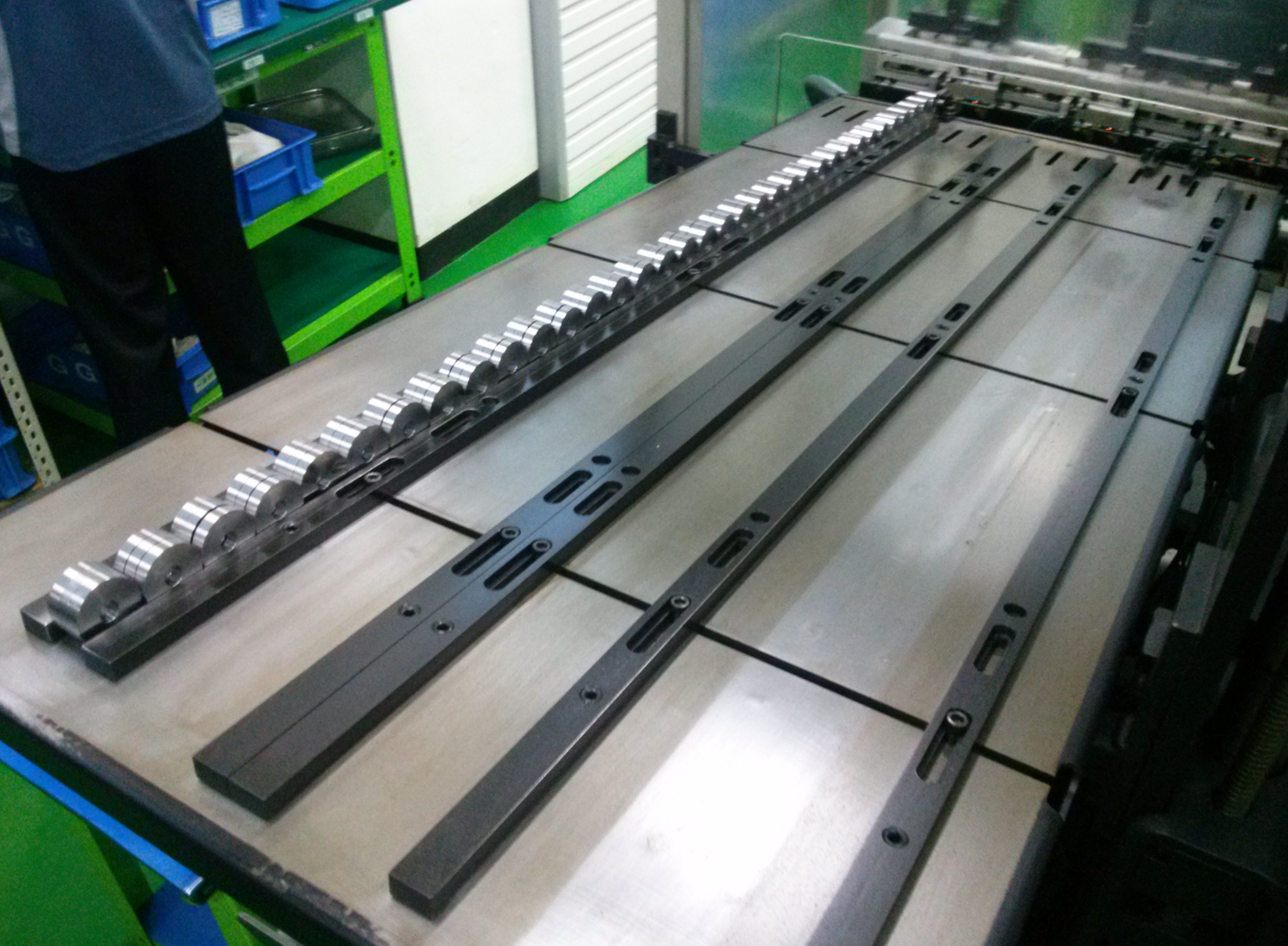Multi-rail Stocker System 3