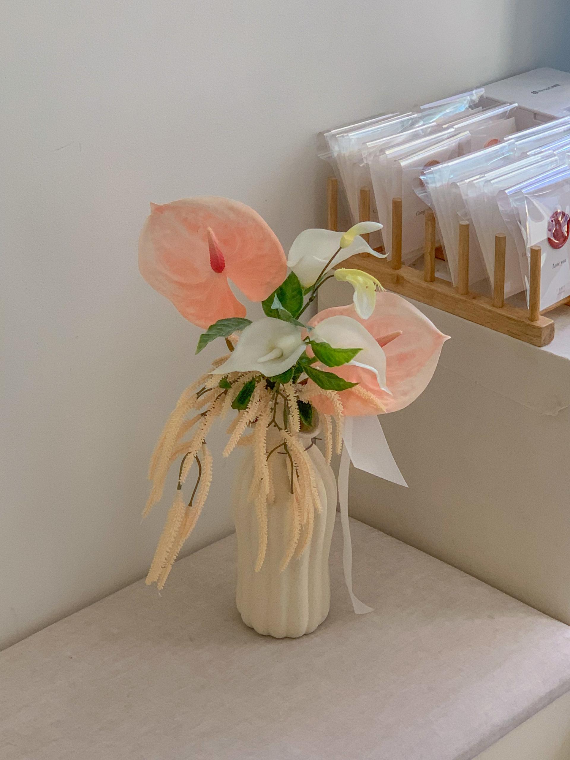 Line bouquet