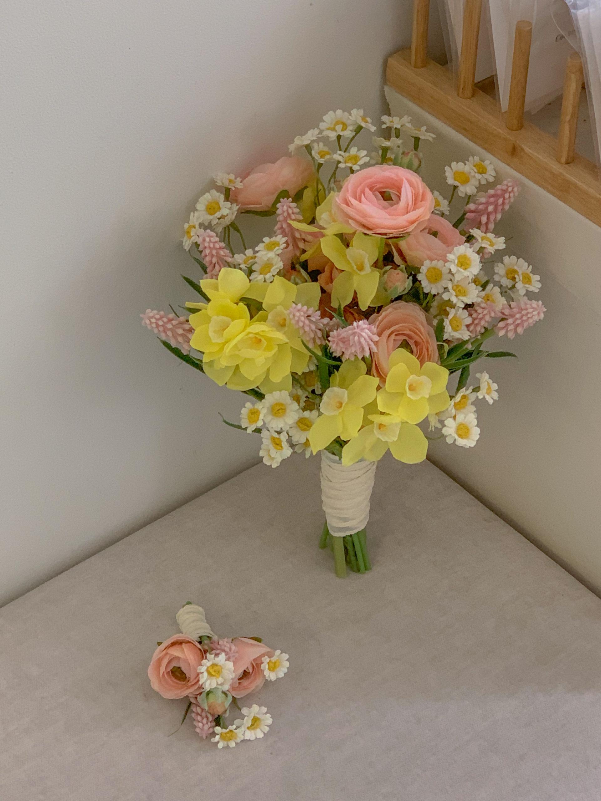 Spring mix bouquet