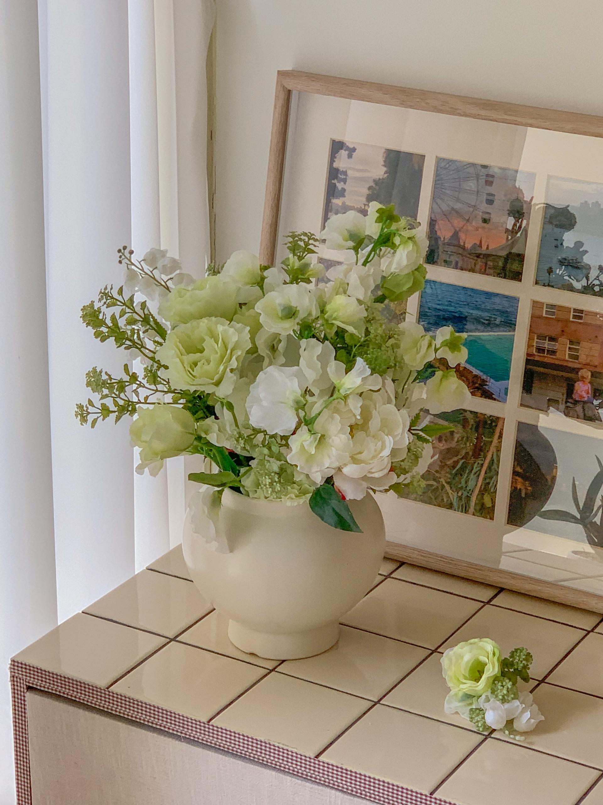 White & Green mix bouquet