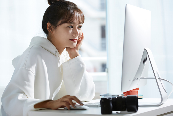 고객 비교 스크롤