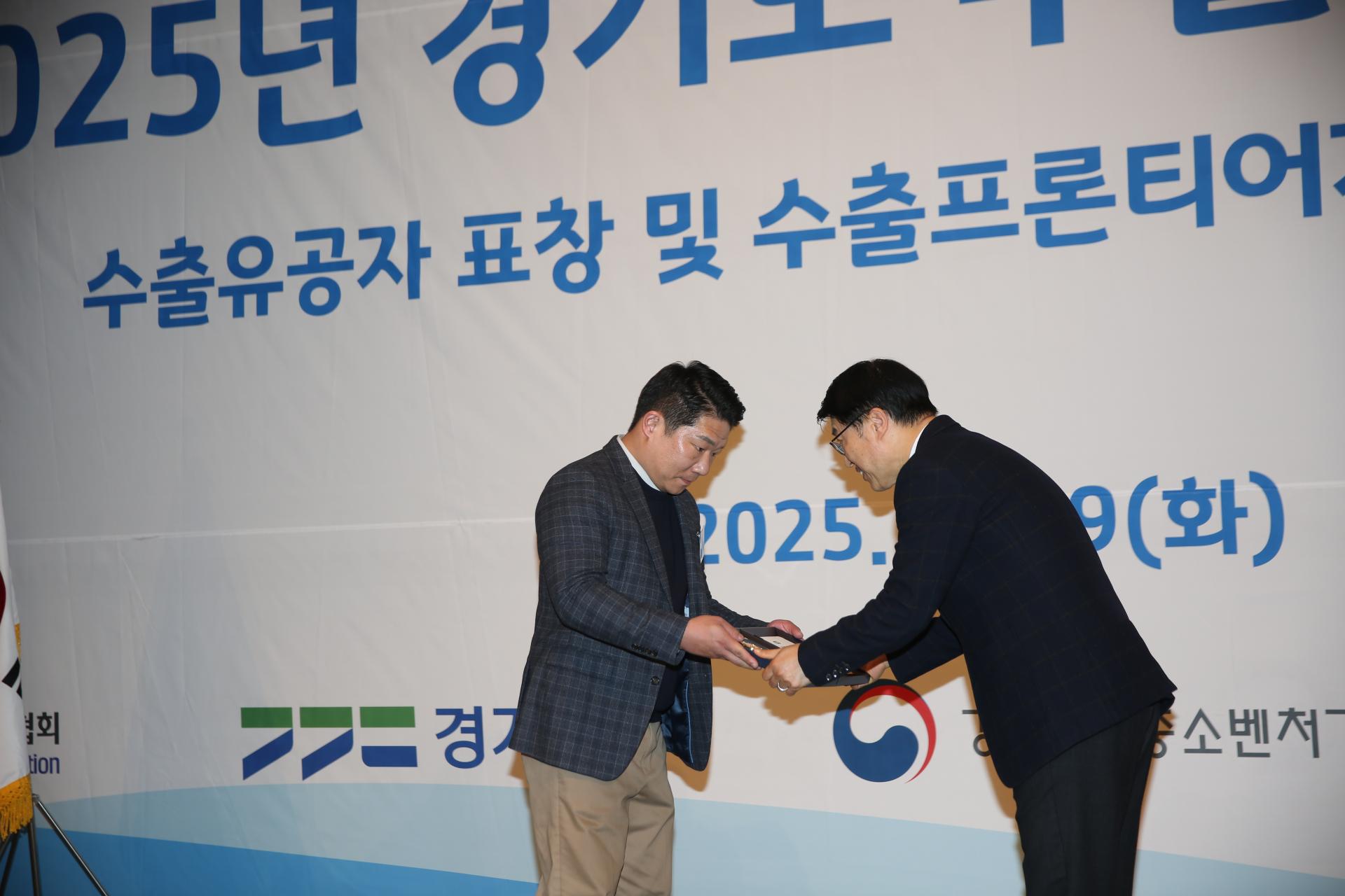62b994dce9f83.jpg