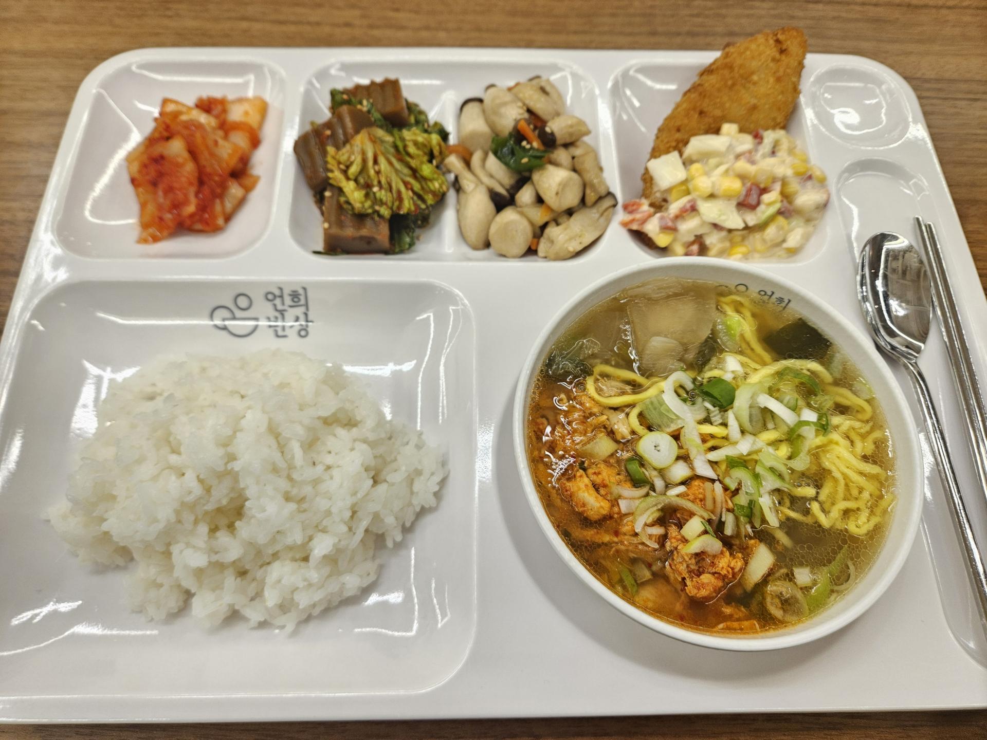 62f8778e6985d.jpg