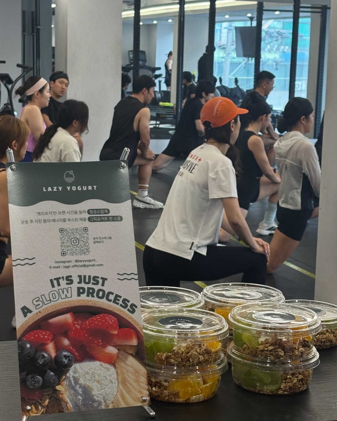 9-20(토) 오전, 하이록스 전문 트레이닝 센터XON Training @xon_training 에서 진행된 HYROX PFT에레이지요거트가 두둑한 선물과 함께 응원차 방문 (1).jpg