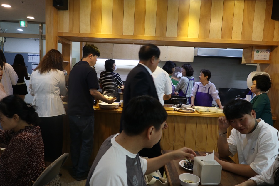 156cf7fff2bb0.jpg