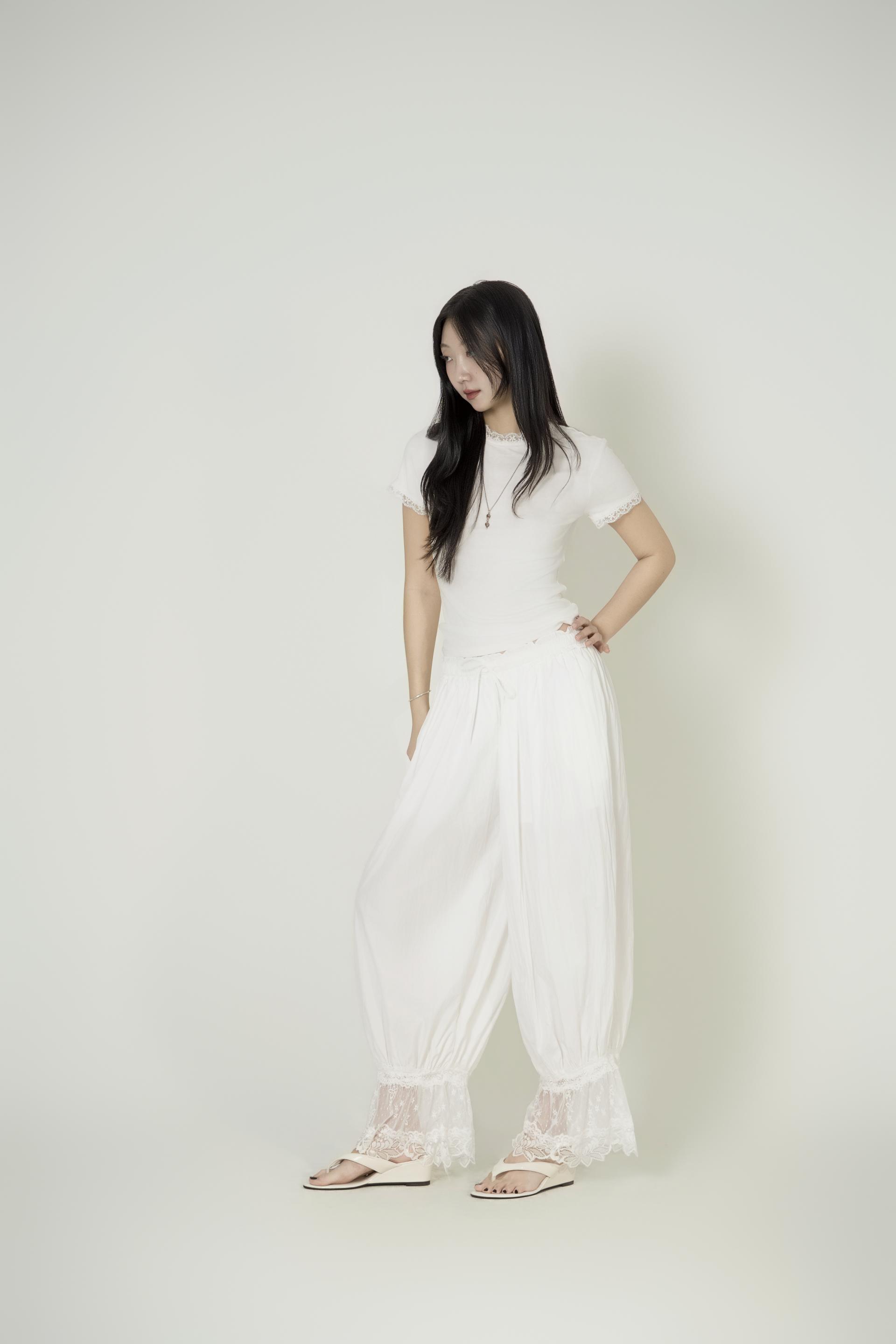 레이스 트림 슬림 티셔츠, 밴딩 조거 팬츠 세트