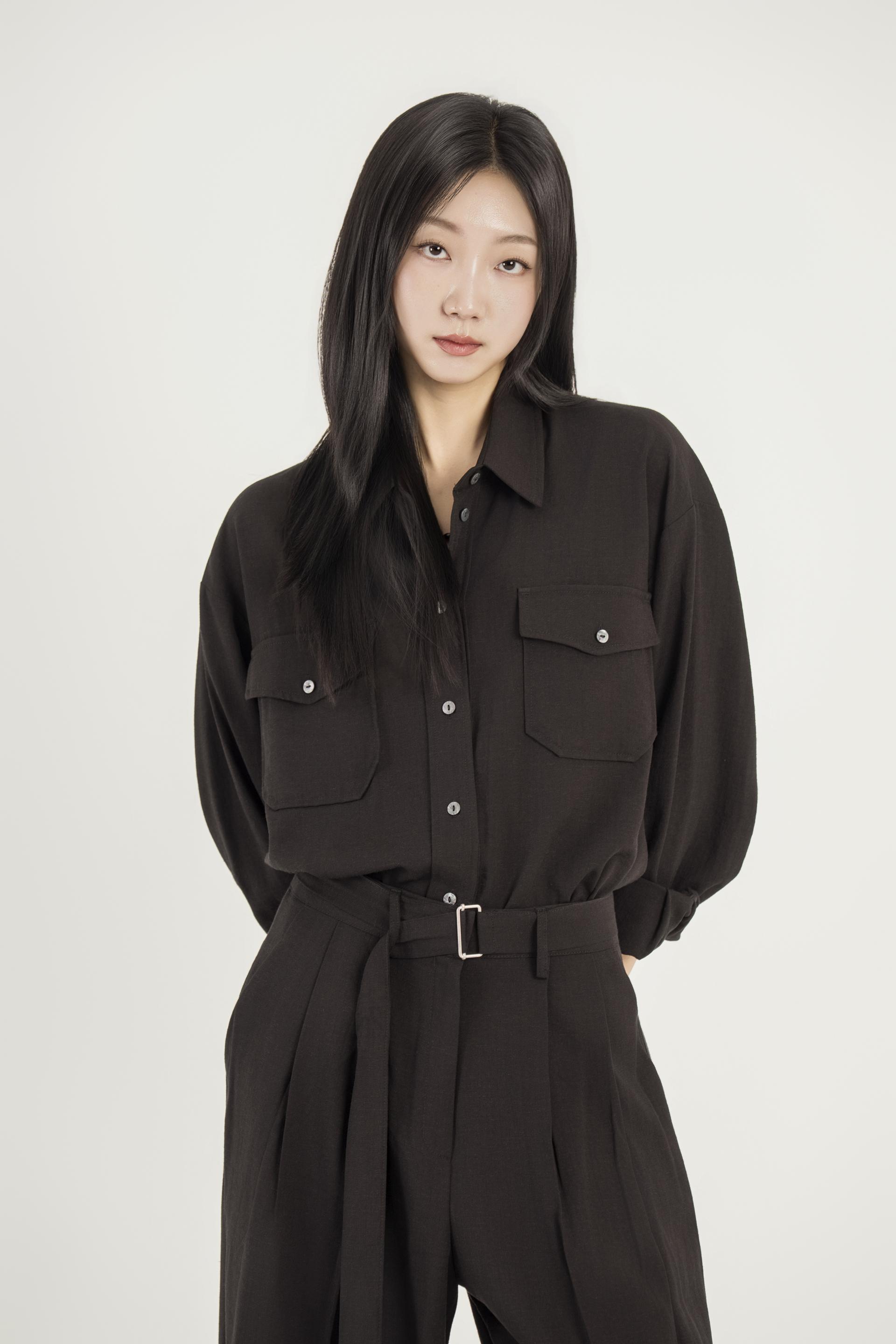 플리츠 텍스처 스트랩 탑 복제