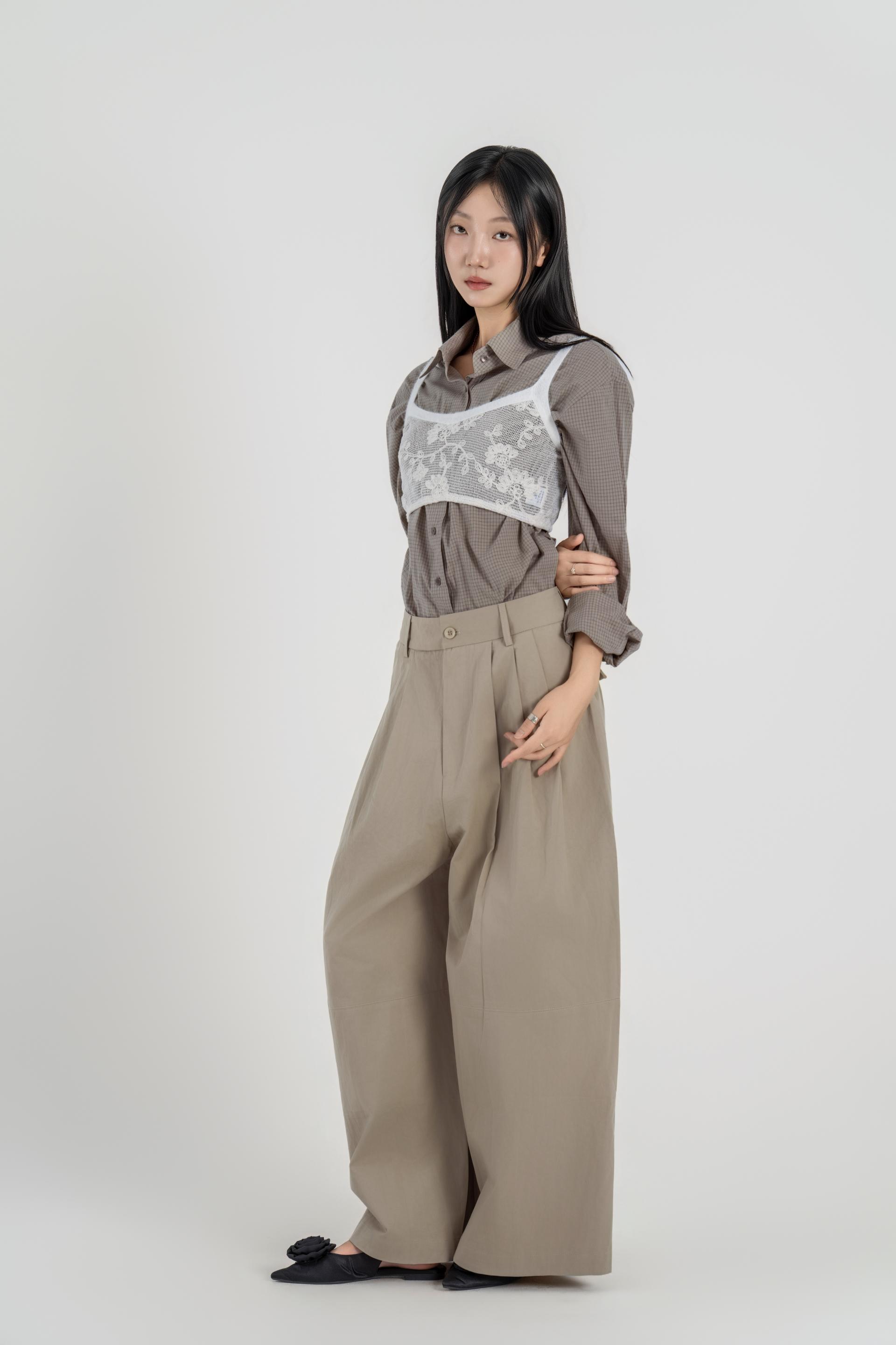 핀턱 볼륨 와이드 팬츠