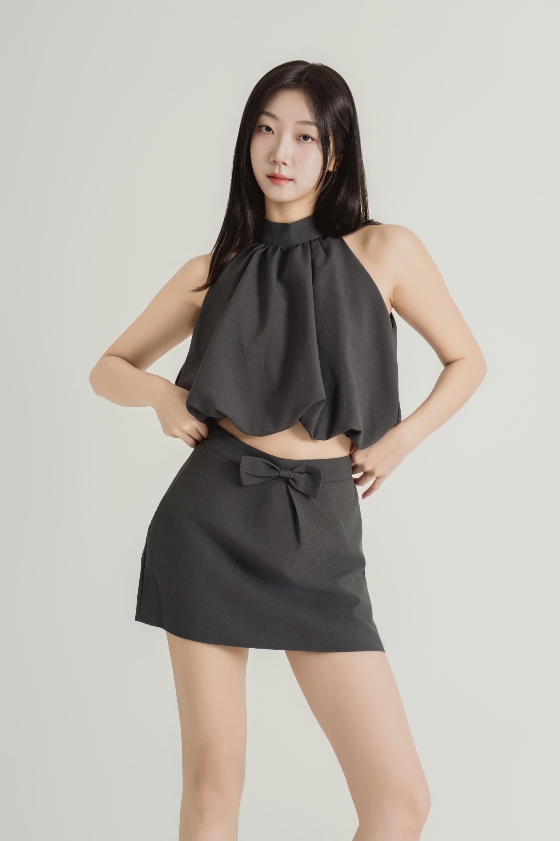 홀터넥 드레이프 투피스셋업