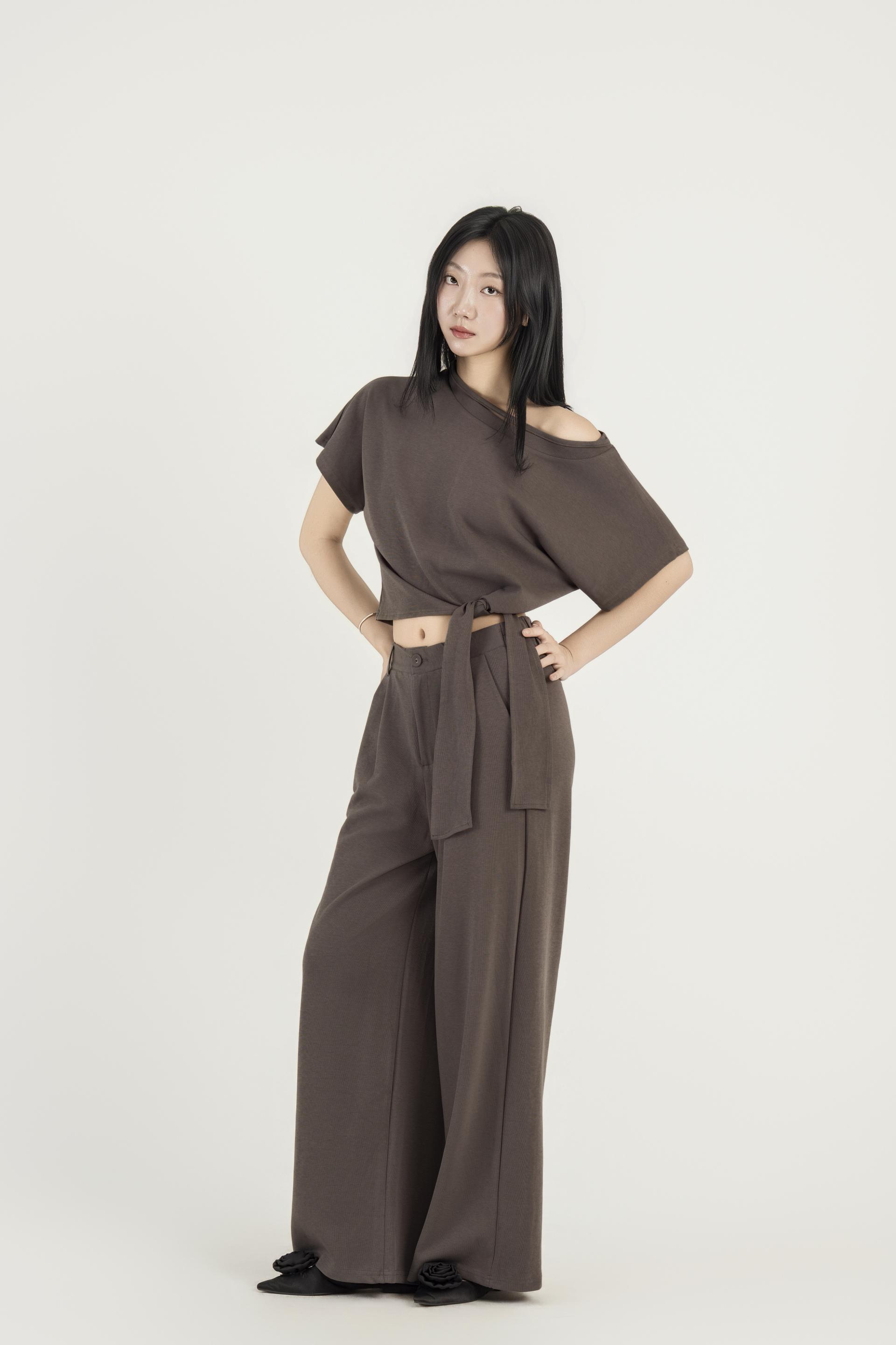 비대칭 오프숄더 와이드 팬츠 셋업