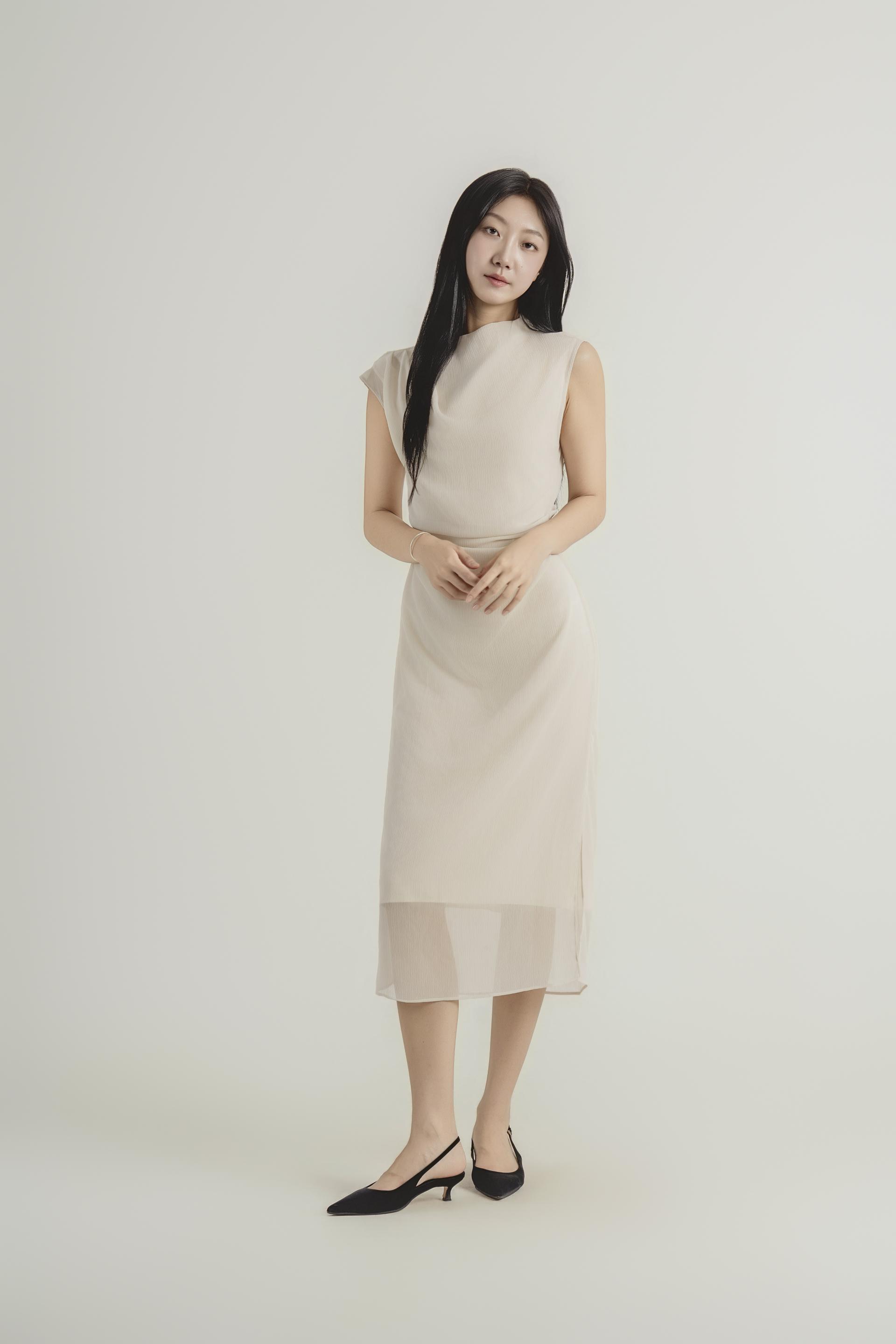 시어 레이어드 슬리브리스 원피스