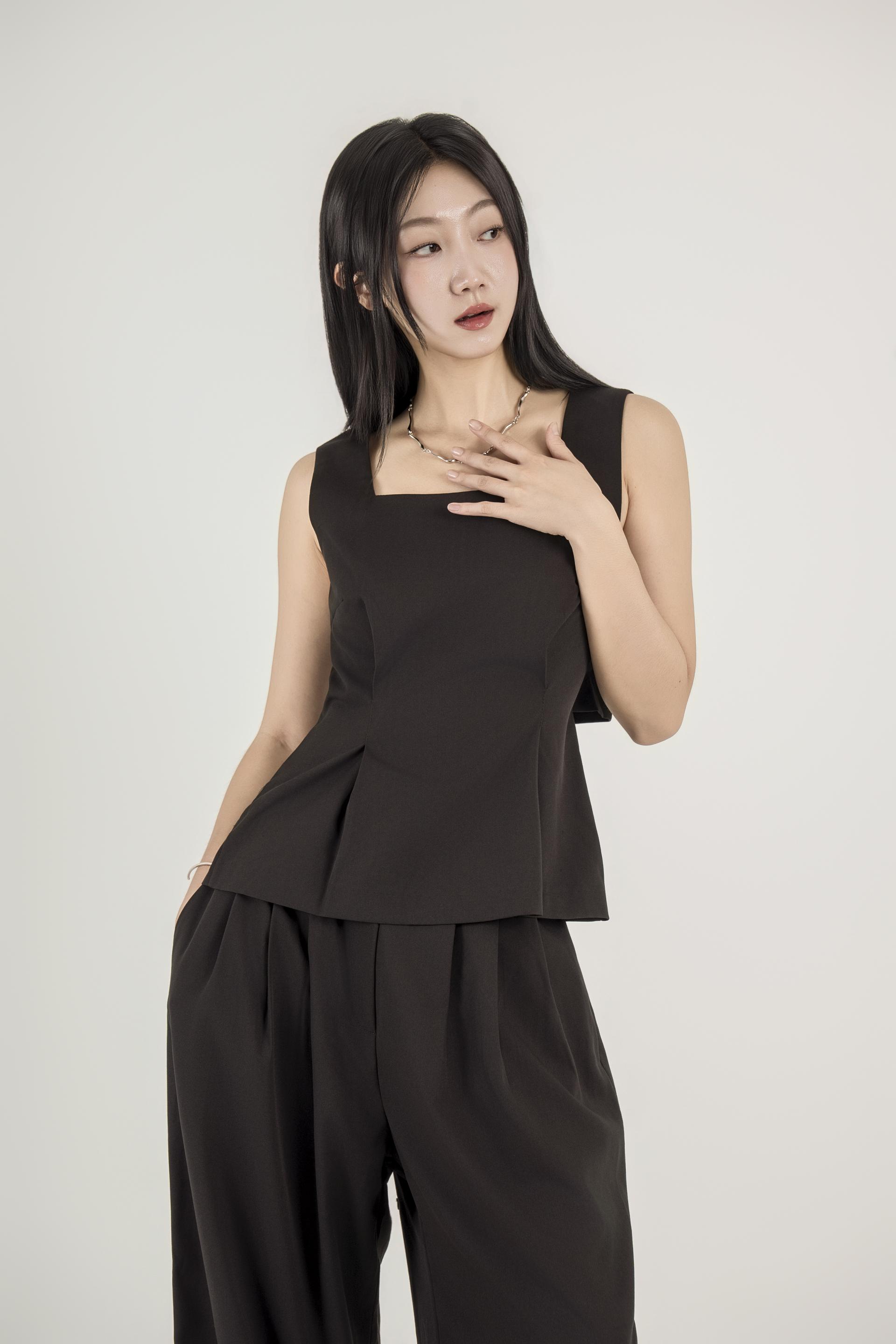 스퀘어넥 플레어 탑 와이드 팬츠 셋업
