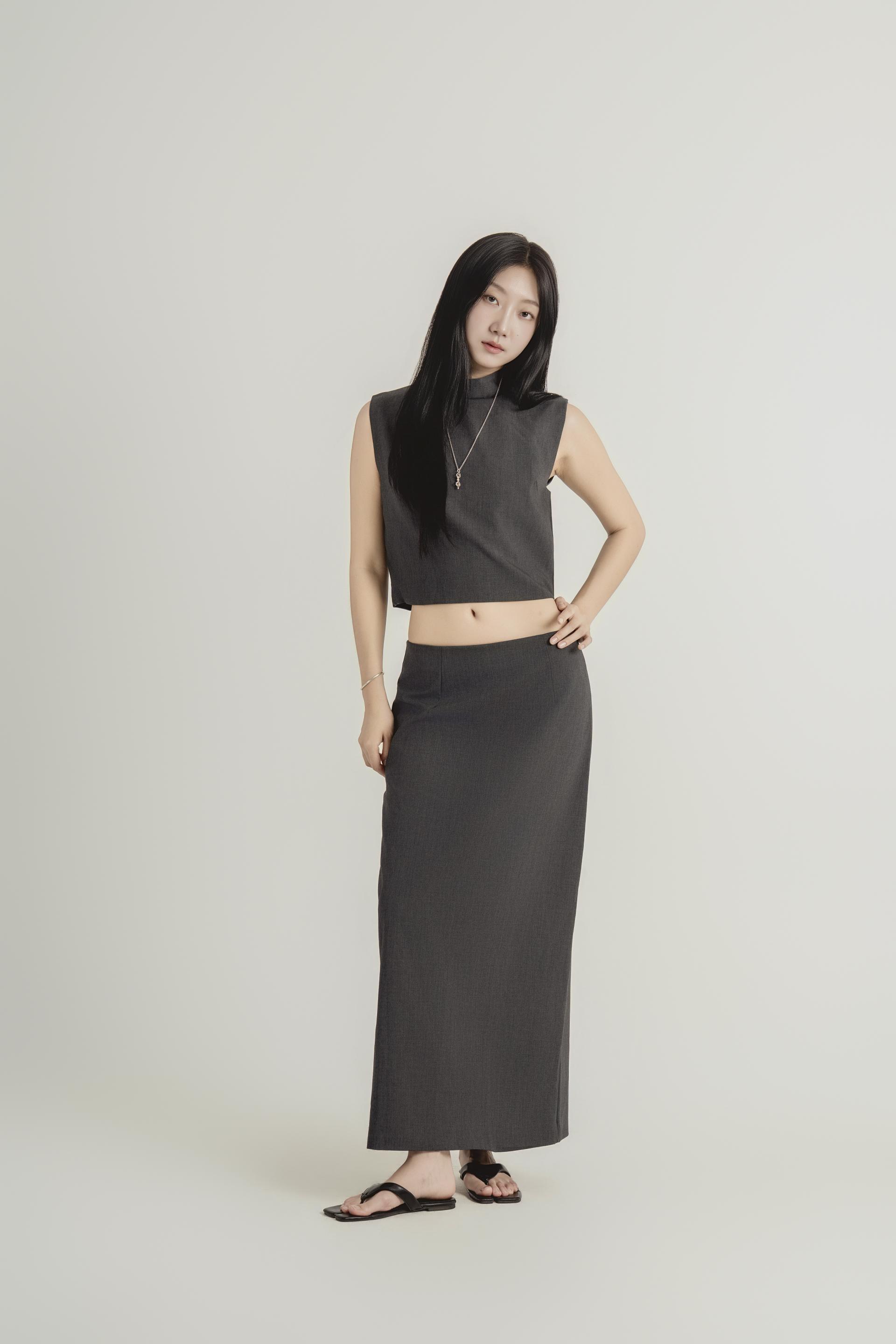 하이넥 크롭 롱 스커트 셋업