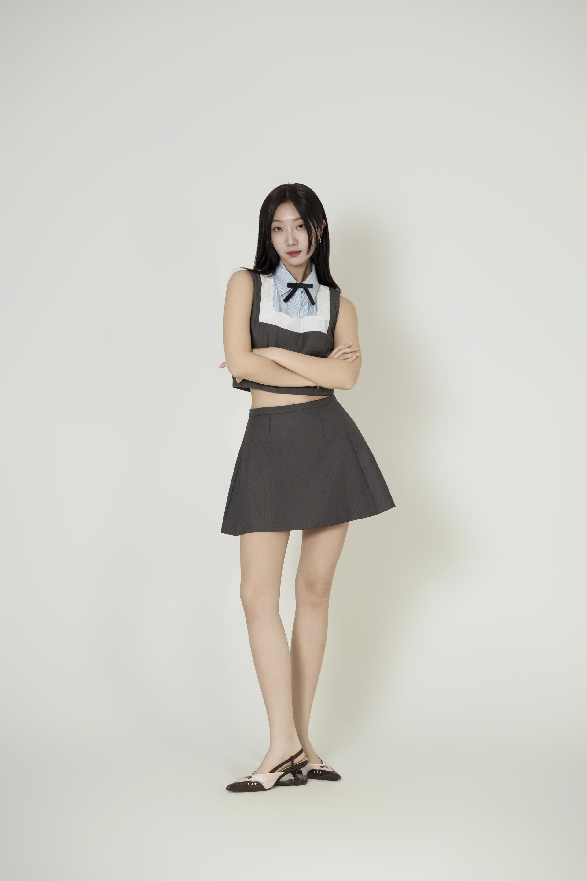 배색 리본칼라 크롭 투피스