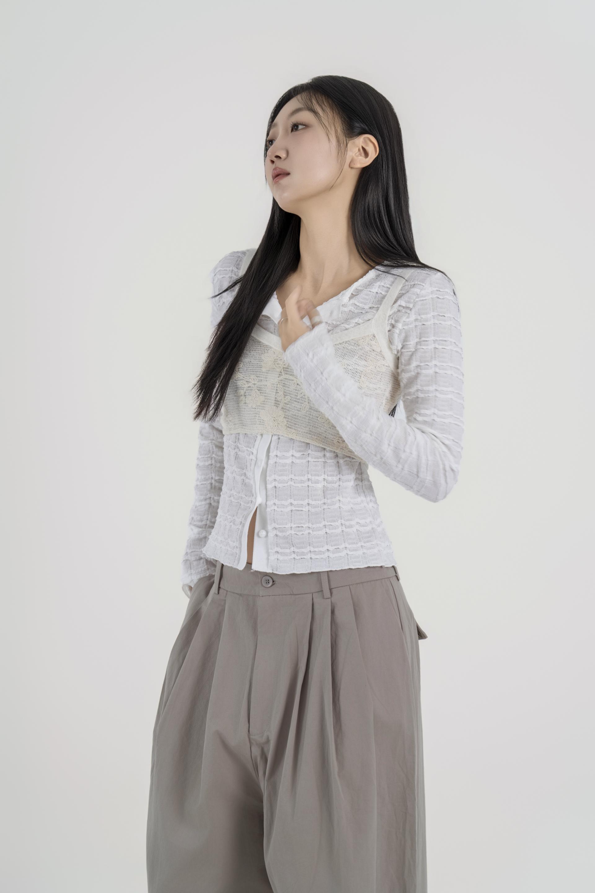 핀턱 볼륨 와이드 팬츠