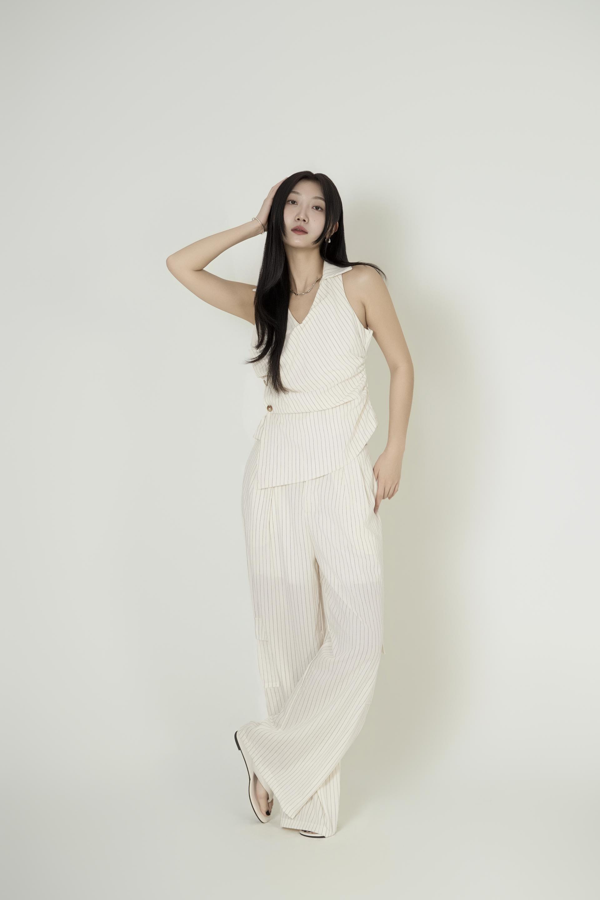 핀스트라이프 랩슬리브리스 셋업