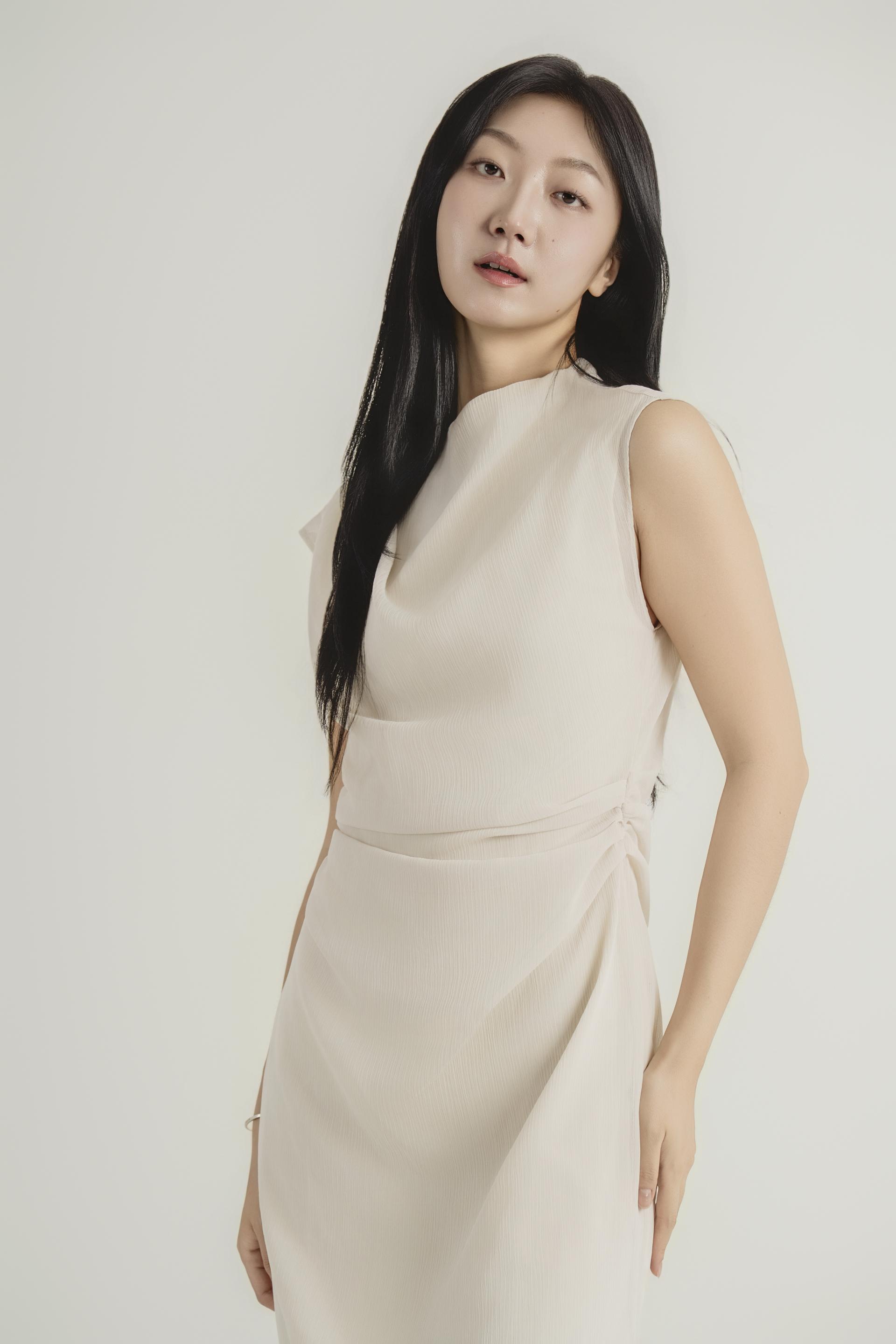 시어 레이어드 슬리브리스 원피스