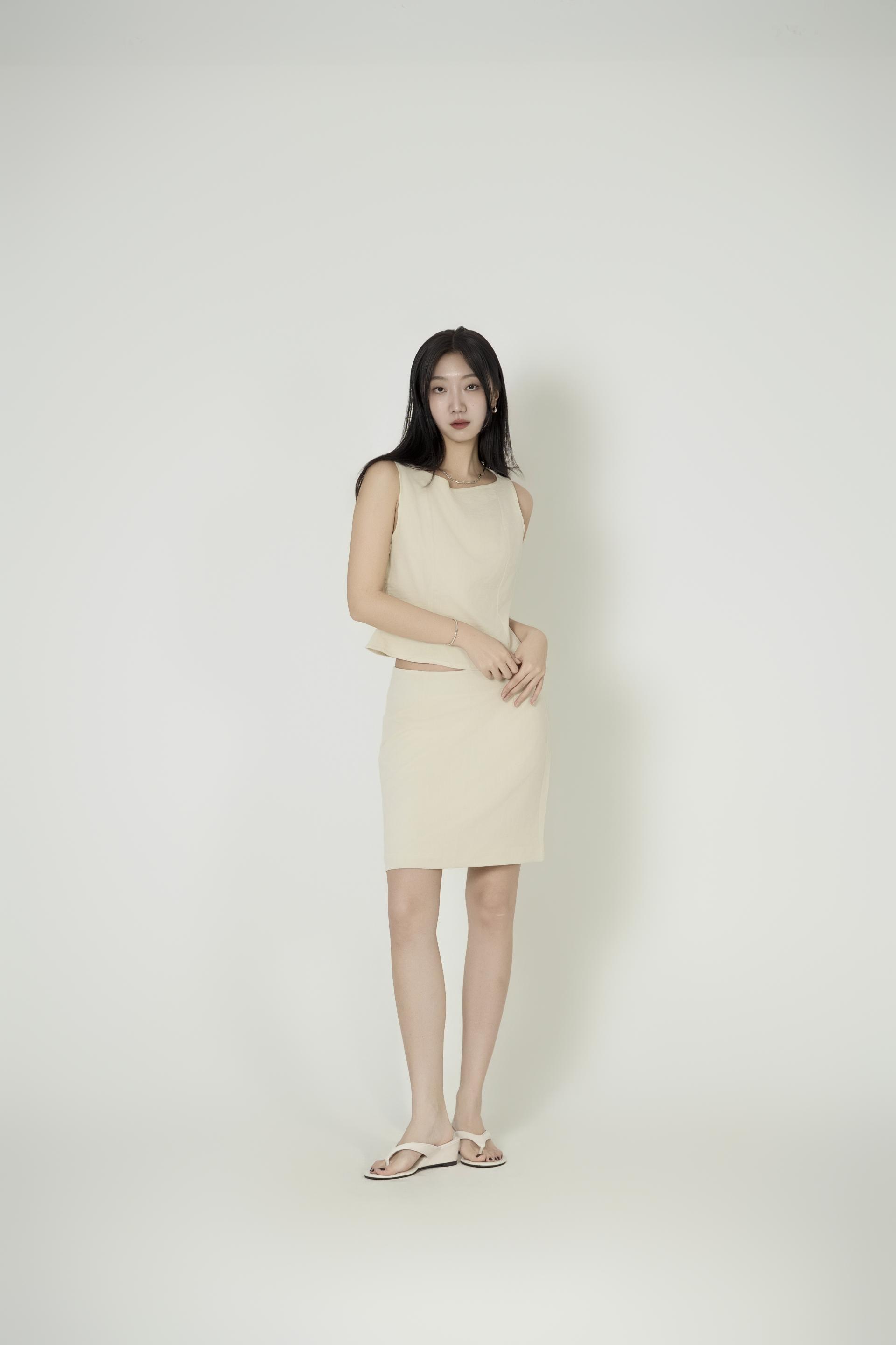 보트넥 절개크롭탑 미니스커트 셋업