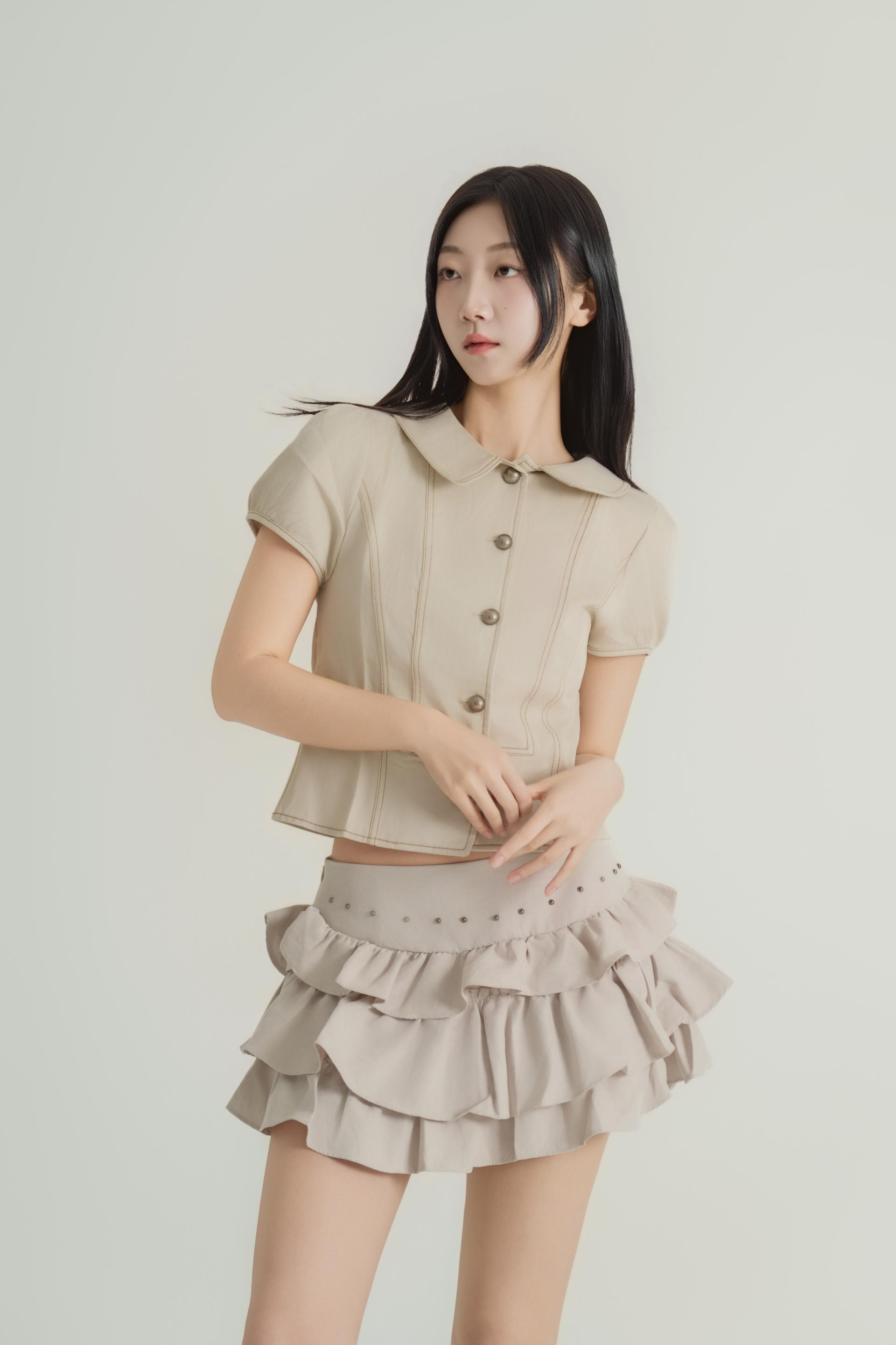 티어드러플 미니스커트 셋업