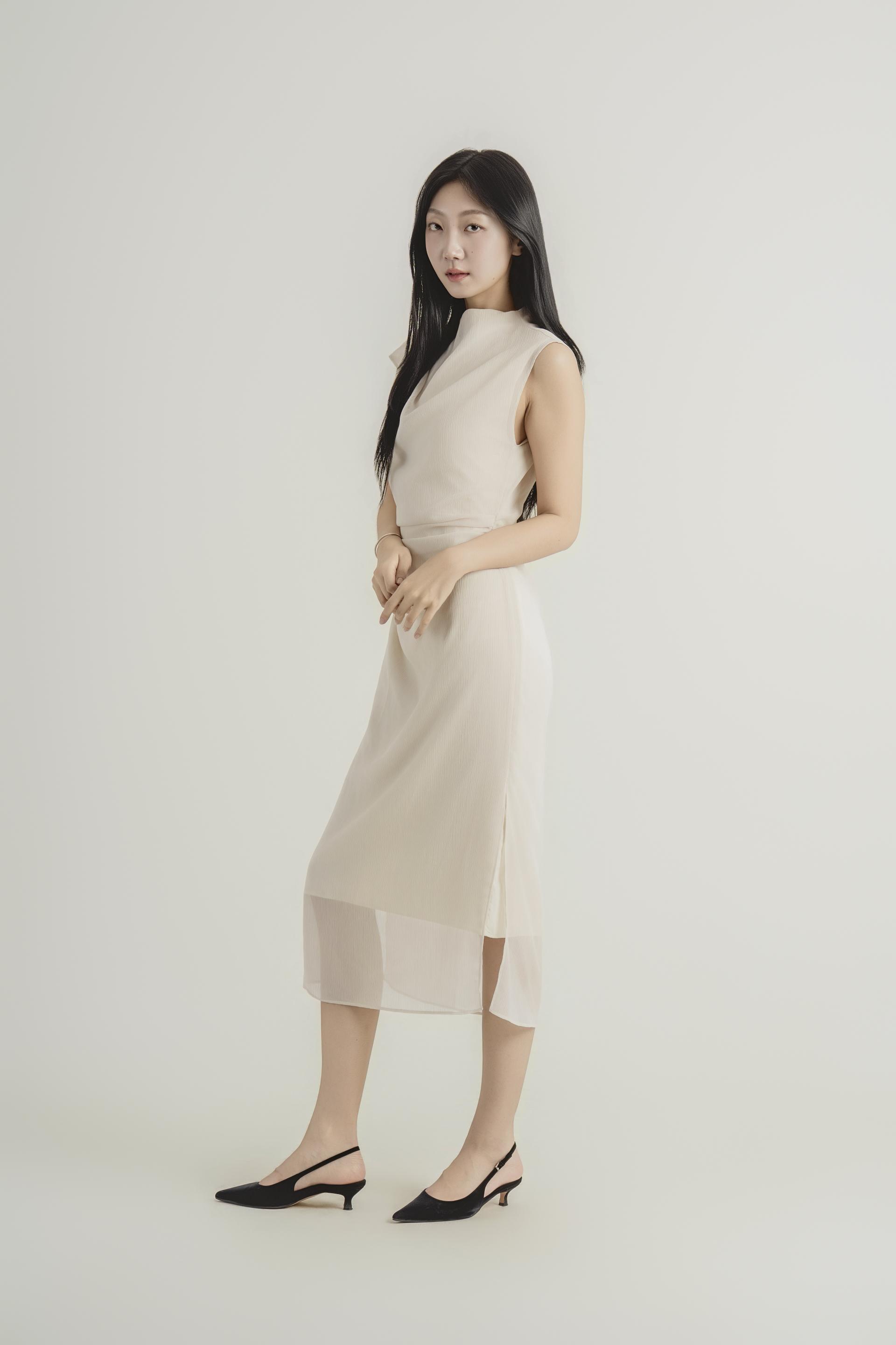 시어 레이어드 슬리브리스 원피스