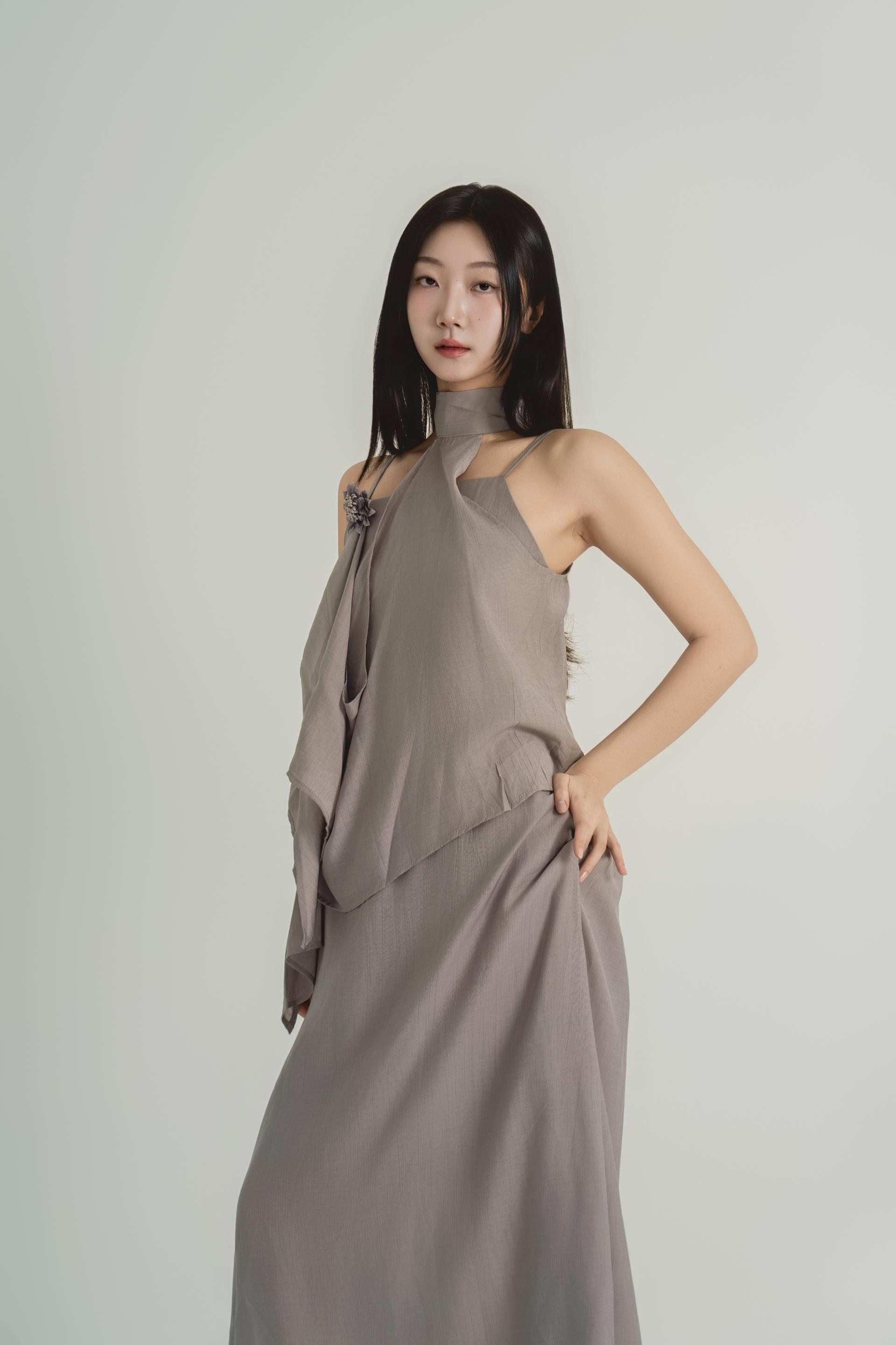 스카프넥 드레이프 맥시 원피스