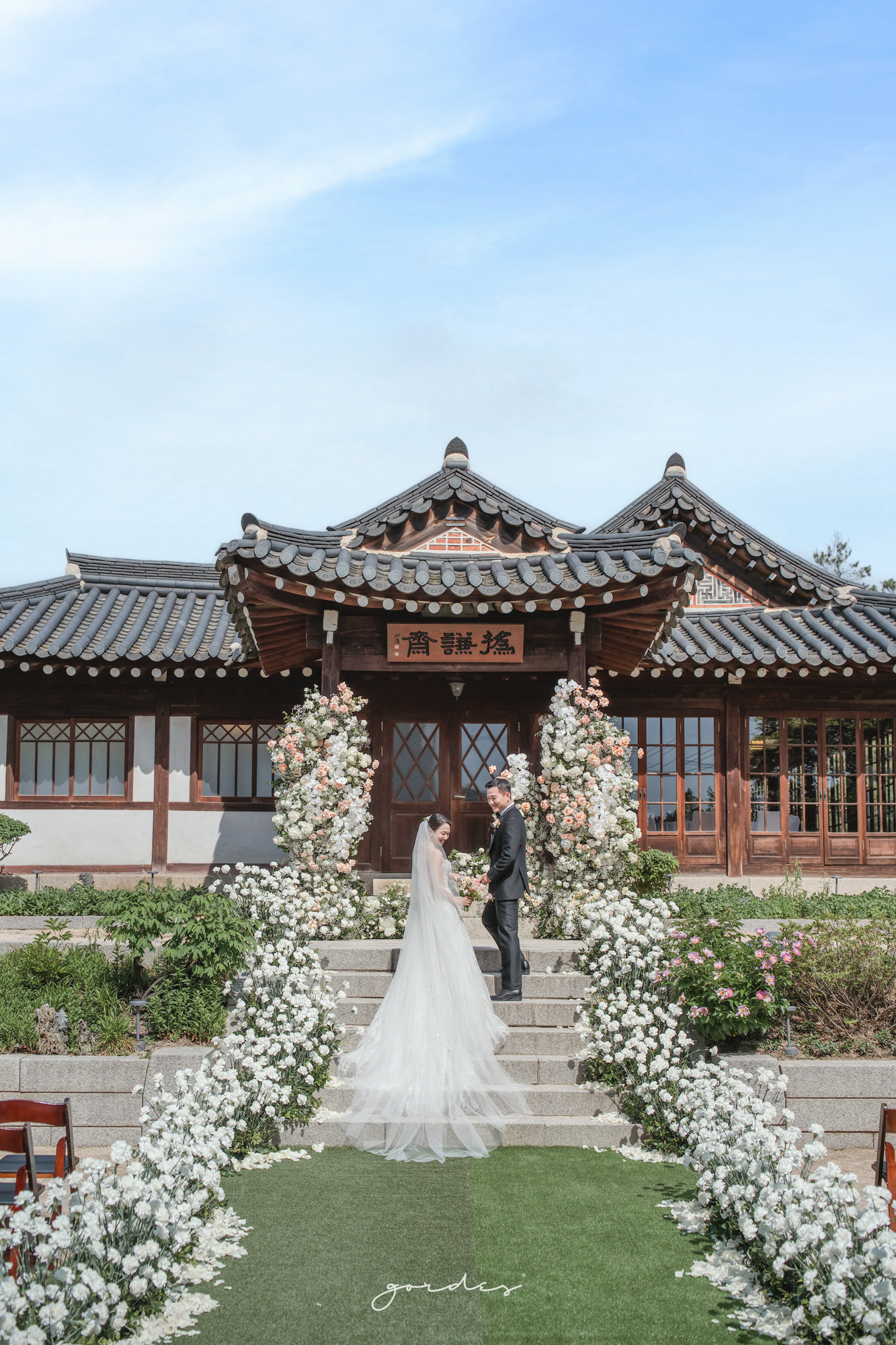 c7848696d7897.jpg