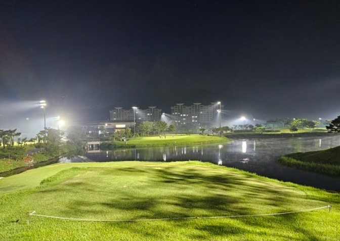 ⛳ 시원한 태안 스톤비치 26년 7~8월 1박 2일 야간 특가