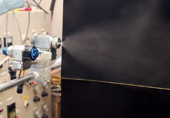 저용량 공급 자동총과의 비교