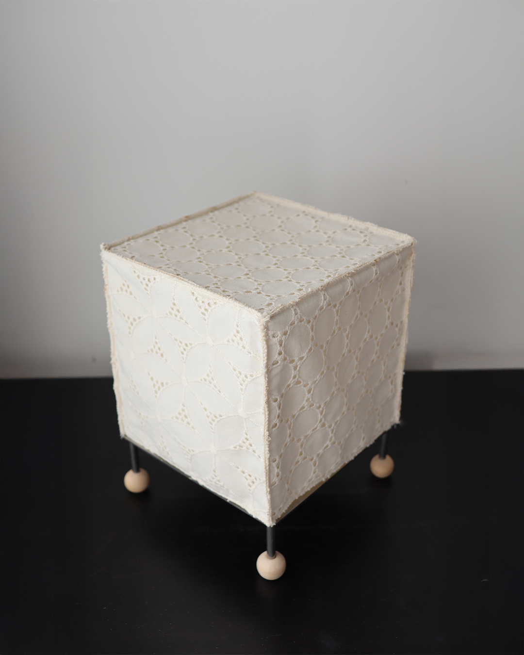 ivory dot linen cube lamp
