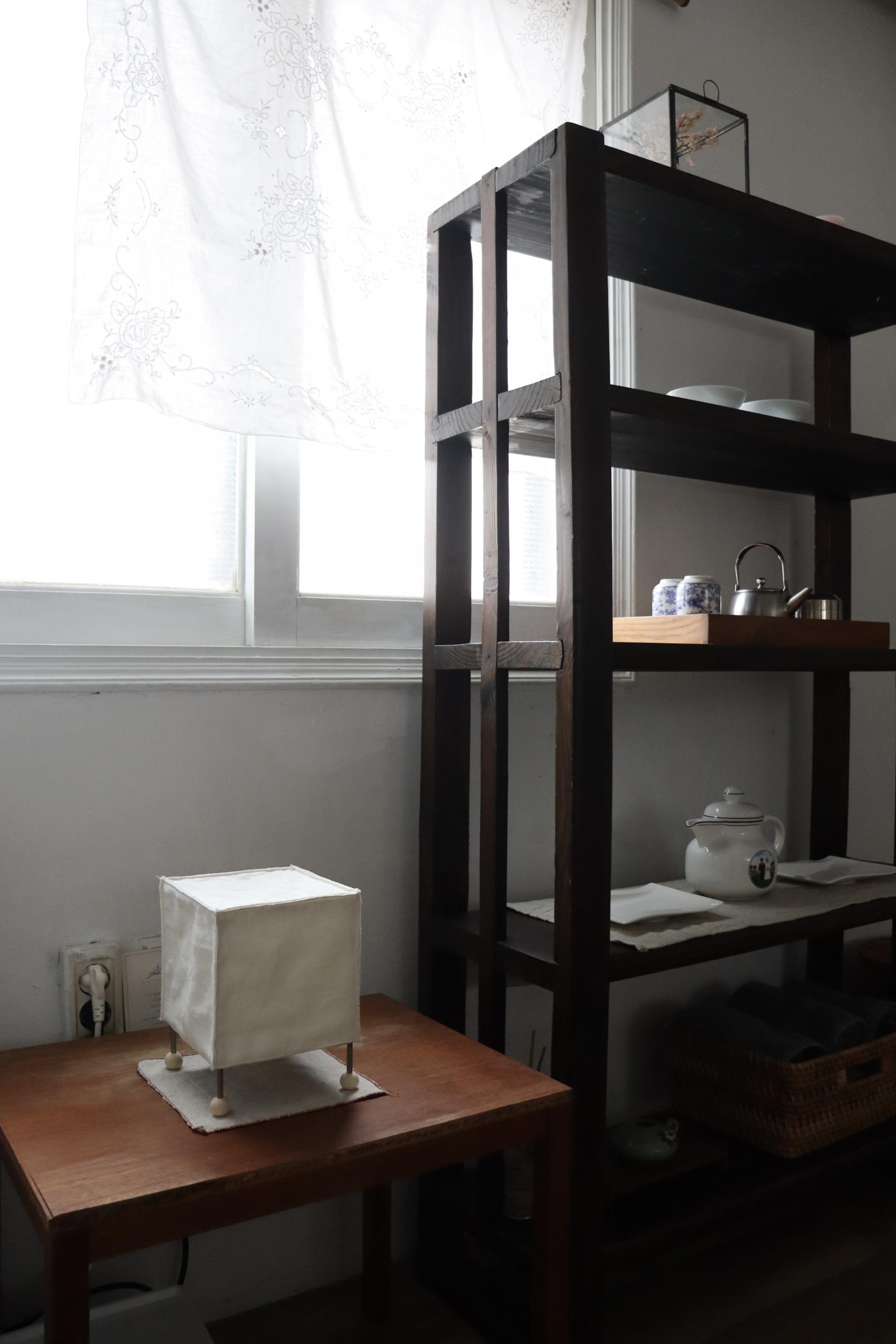 ivory dot linen cube lamp