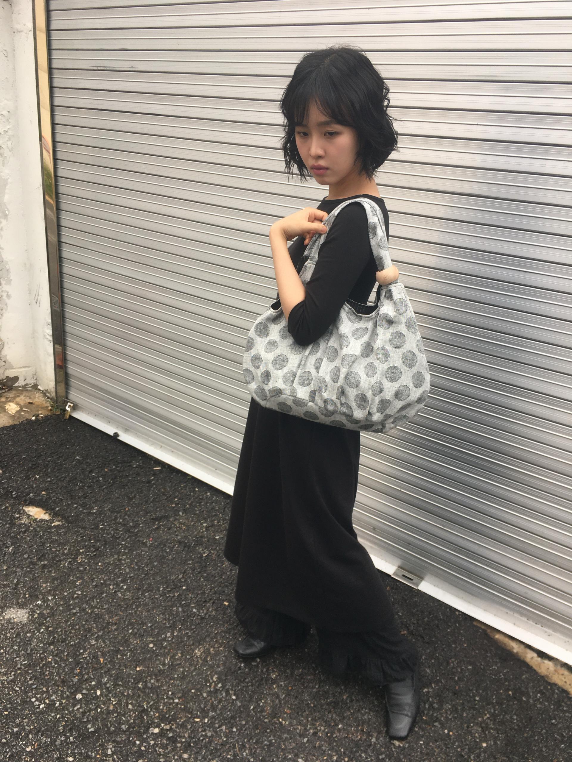 green apple linen puff bag